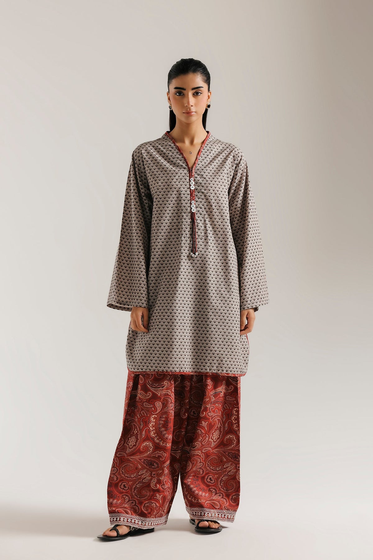 EMBROIDERED SUIT (E9387-102-006)