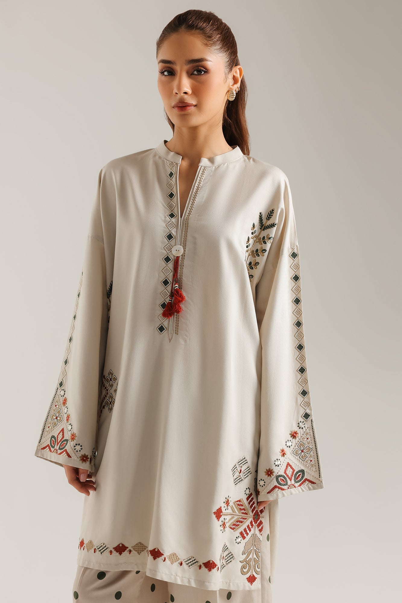 EMBROIDERED SUIT (E9391-102-006)