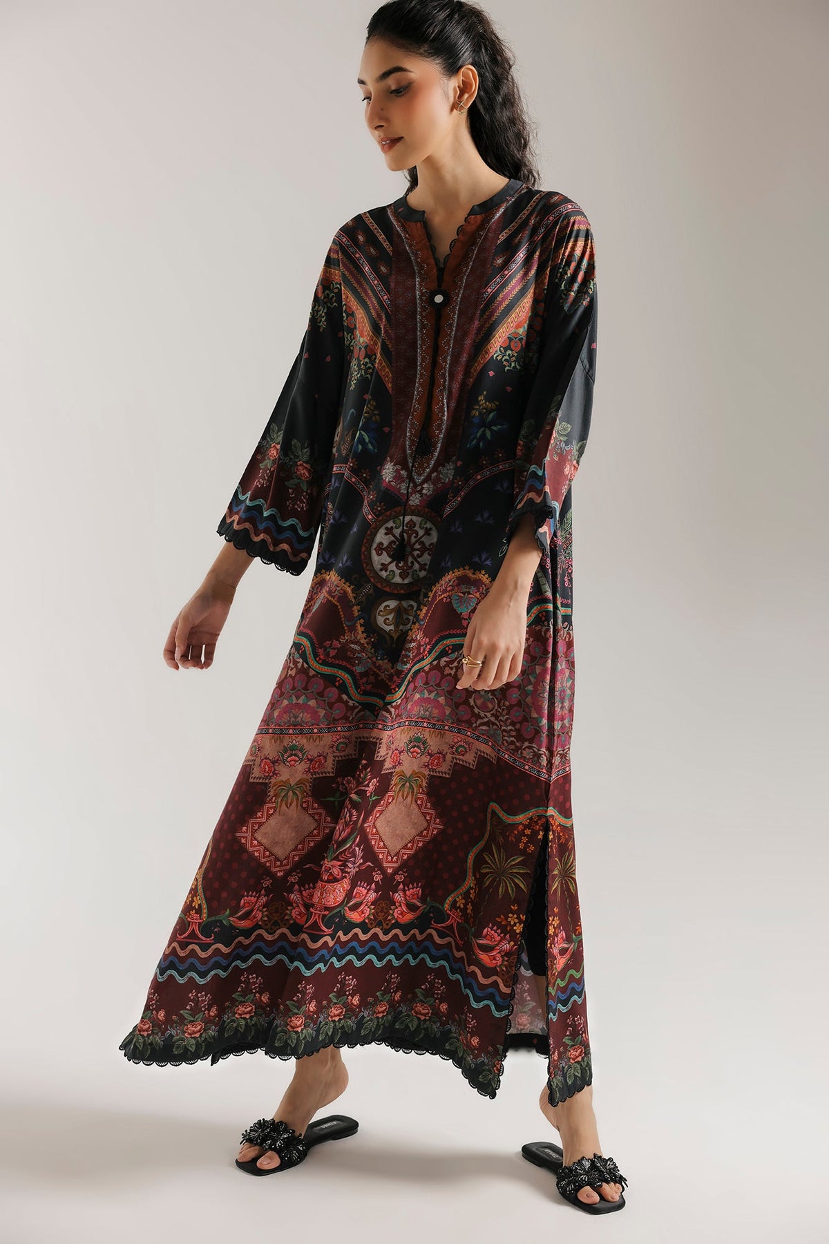 EMBROIDERED KAFTAN (E9403-102-902)