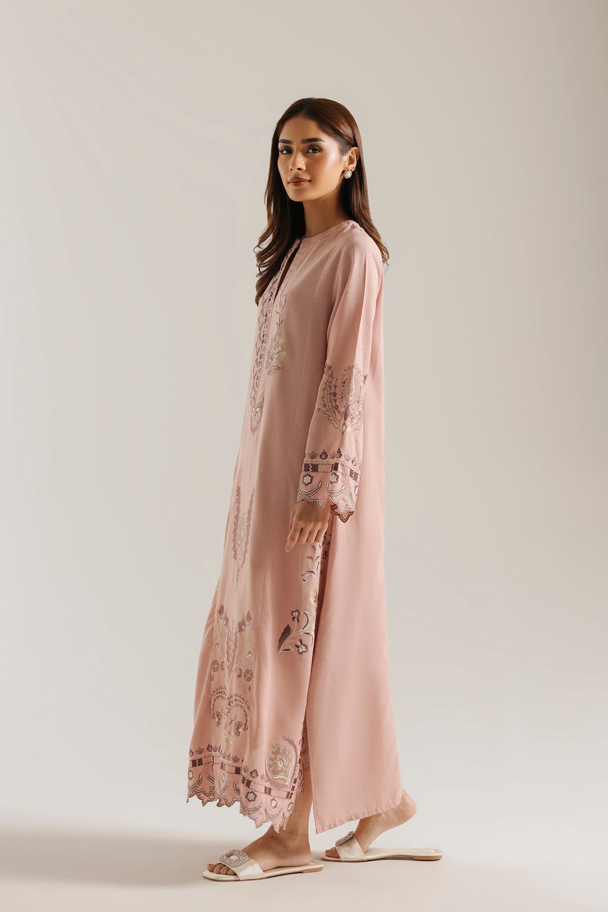 EMBROIDERED DRESS (E9409-102-427)