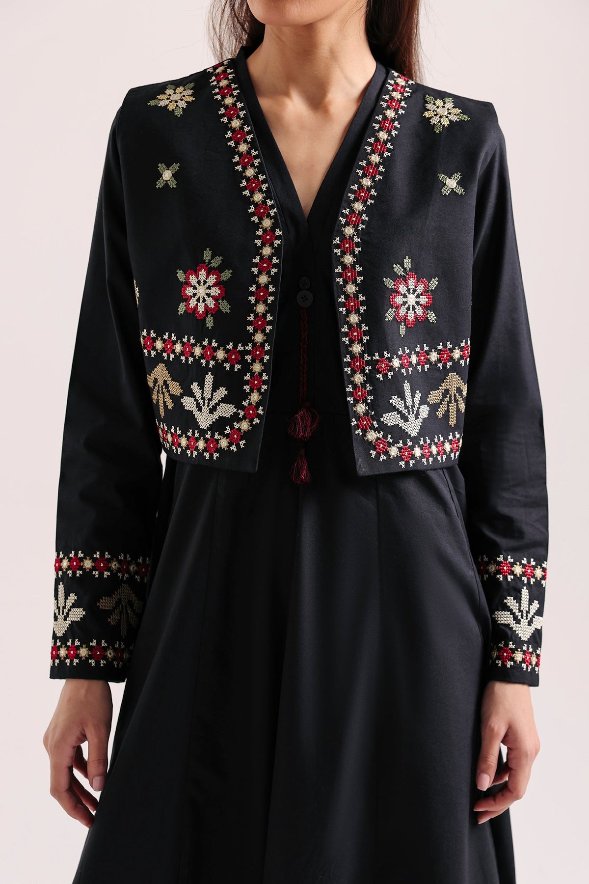 EMBROIDERED SUIT (E9413-102-902)