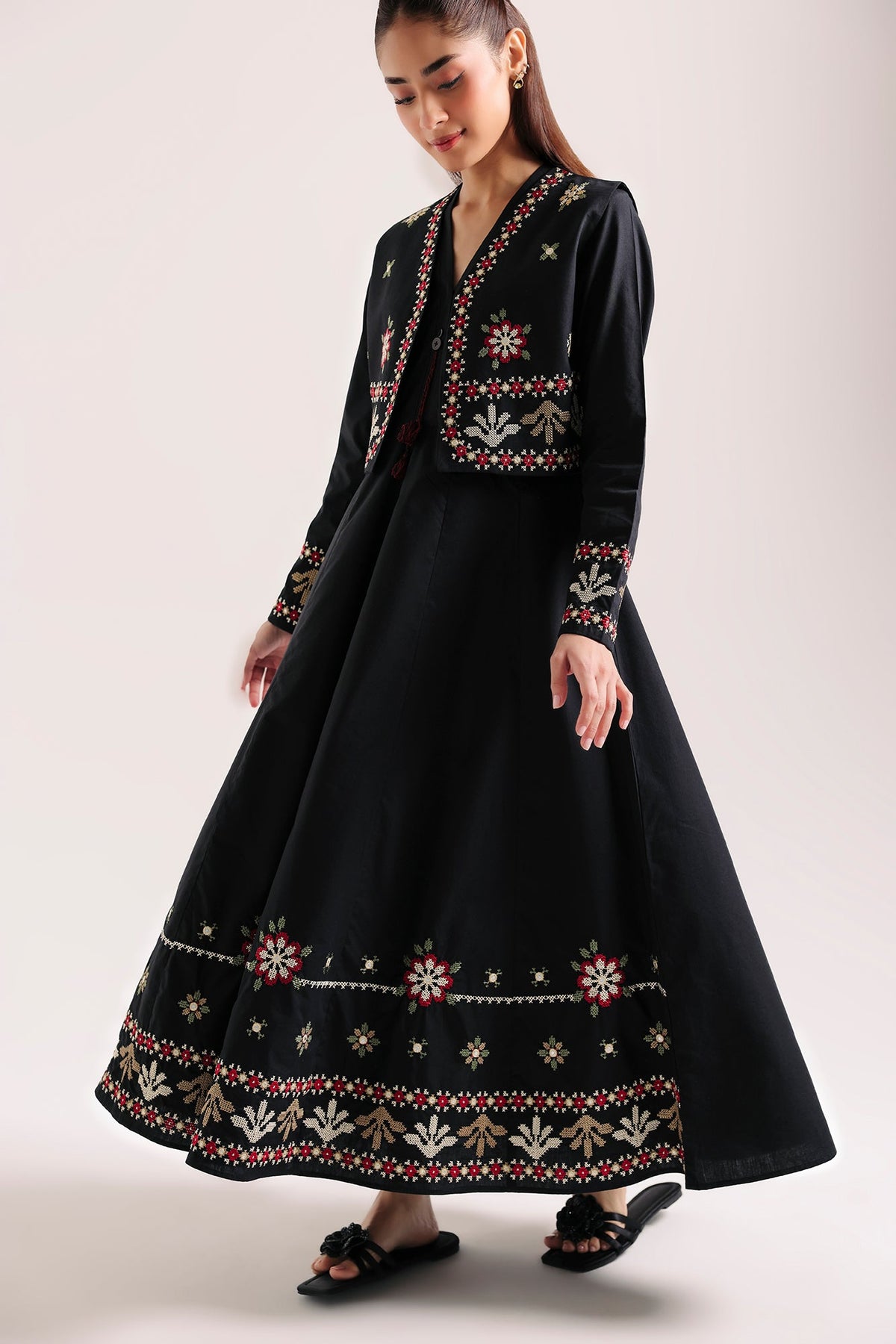 EMBROIDERED SUIT (E9413-102-902)