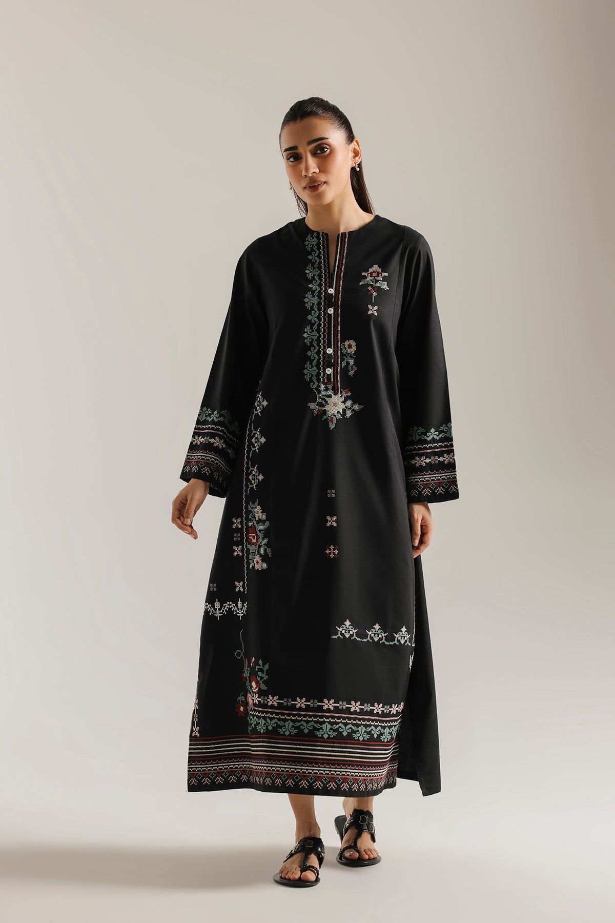 EMBROIDERED DRESS (E9415-102-902)