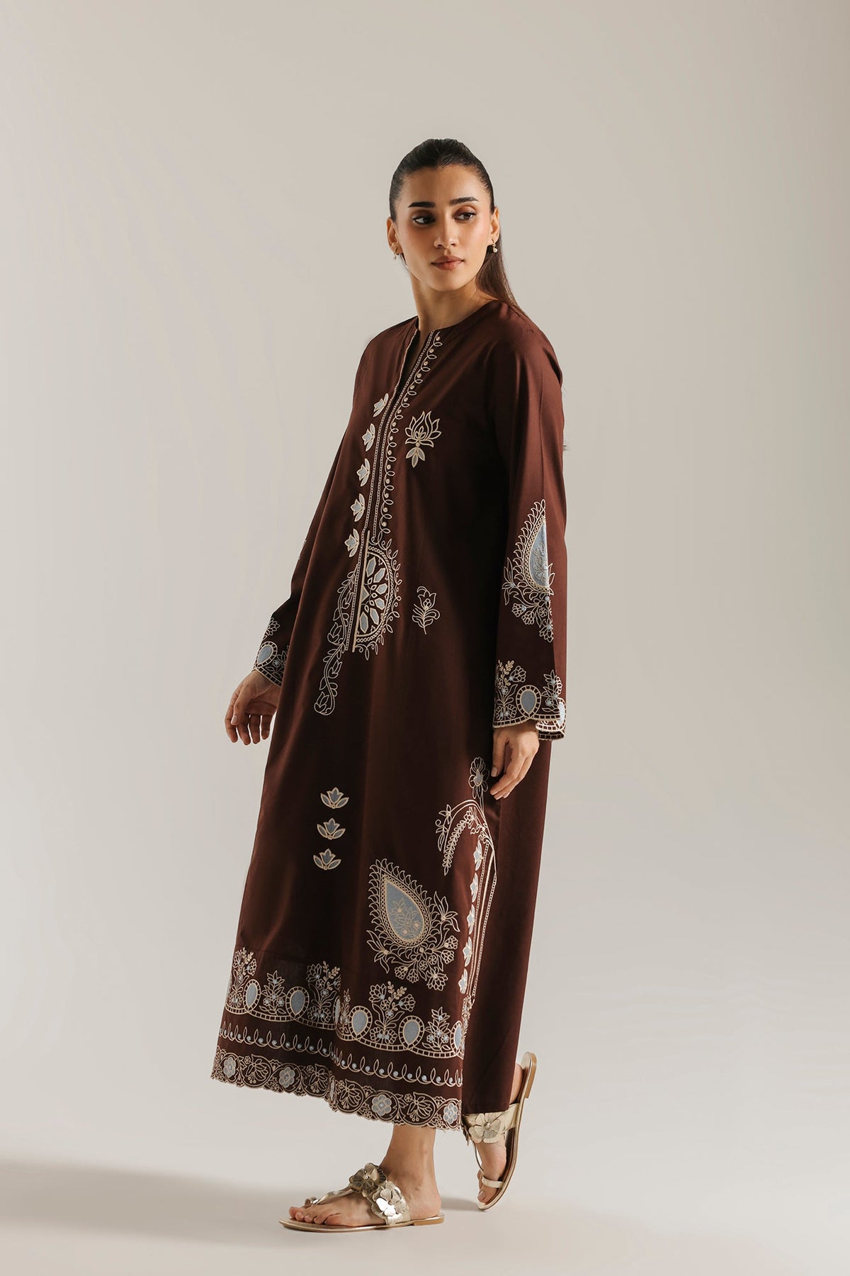 EMBROIDERED DRESS (E9419-102-303)