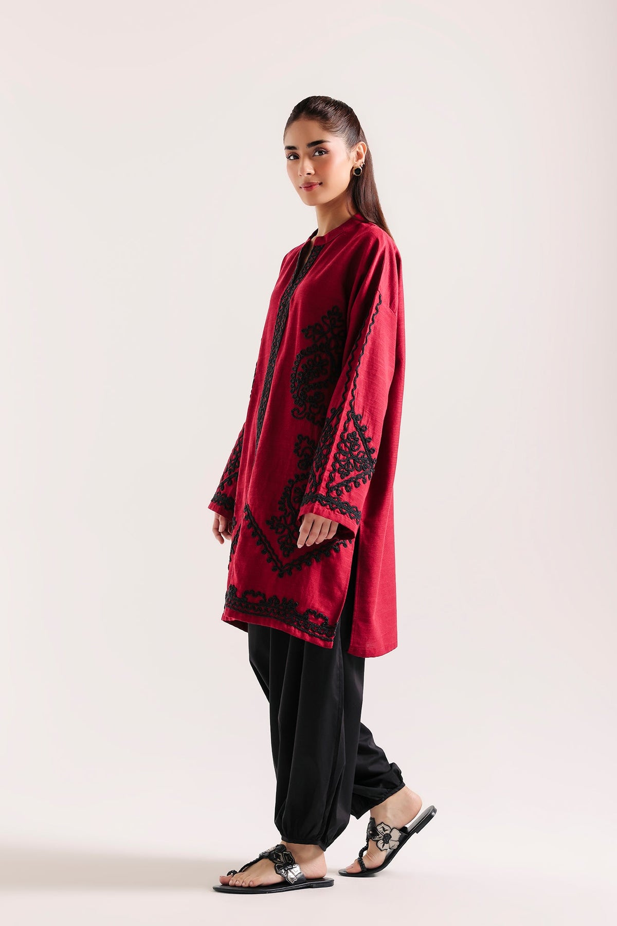 EMBROIDERED SHIRT (E9433-102-305)