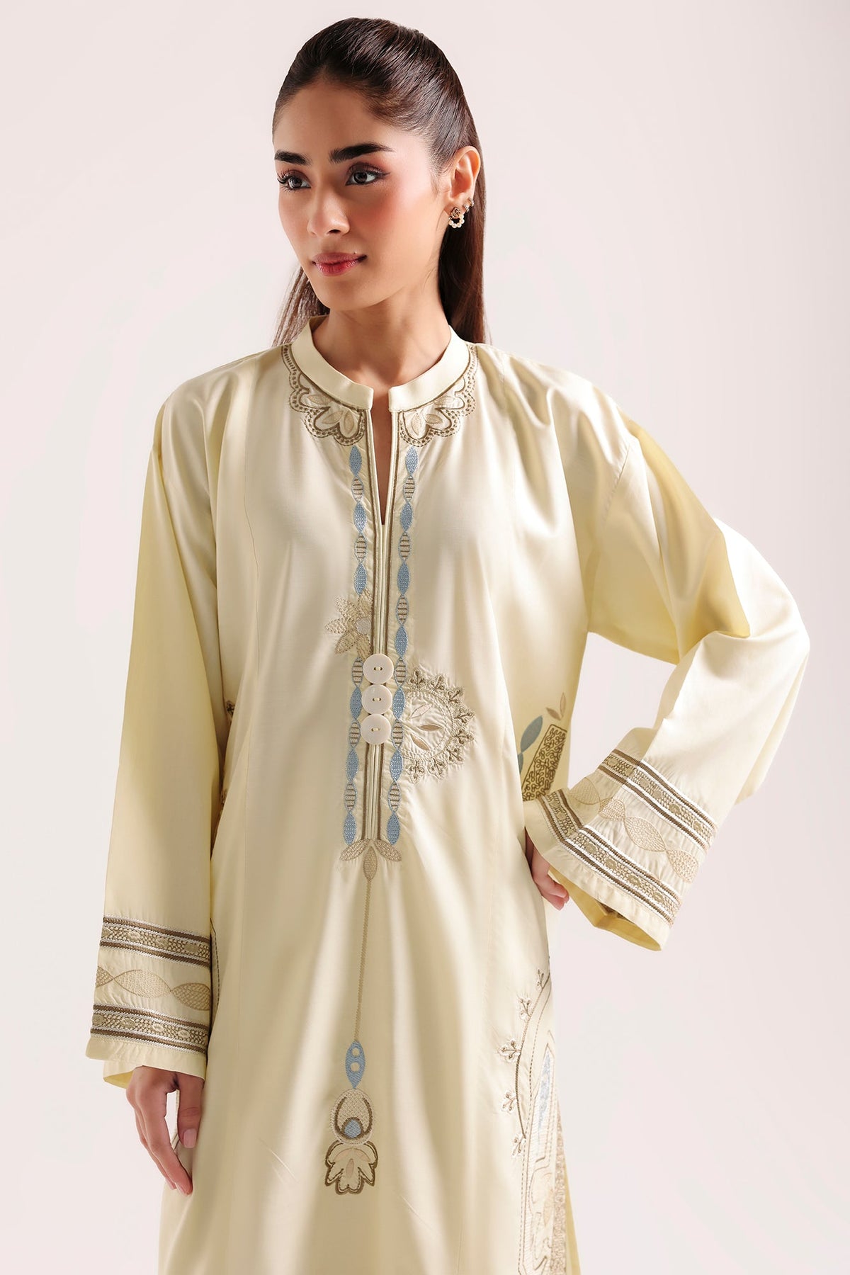 EMBROIDERED SUIT (E9437-102-115)