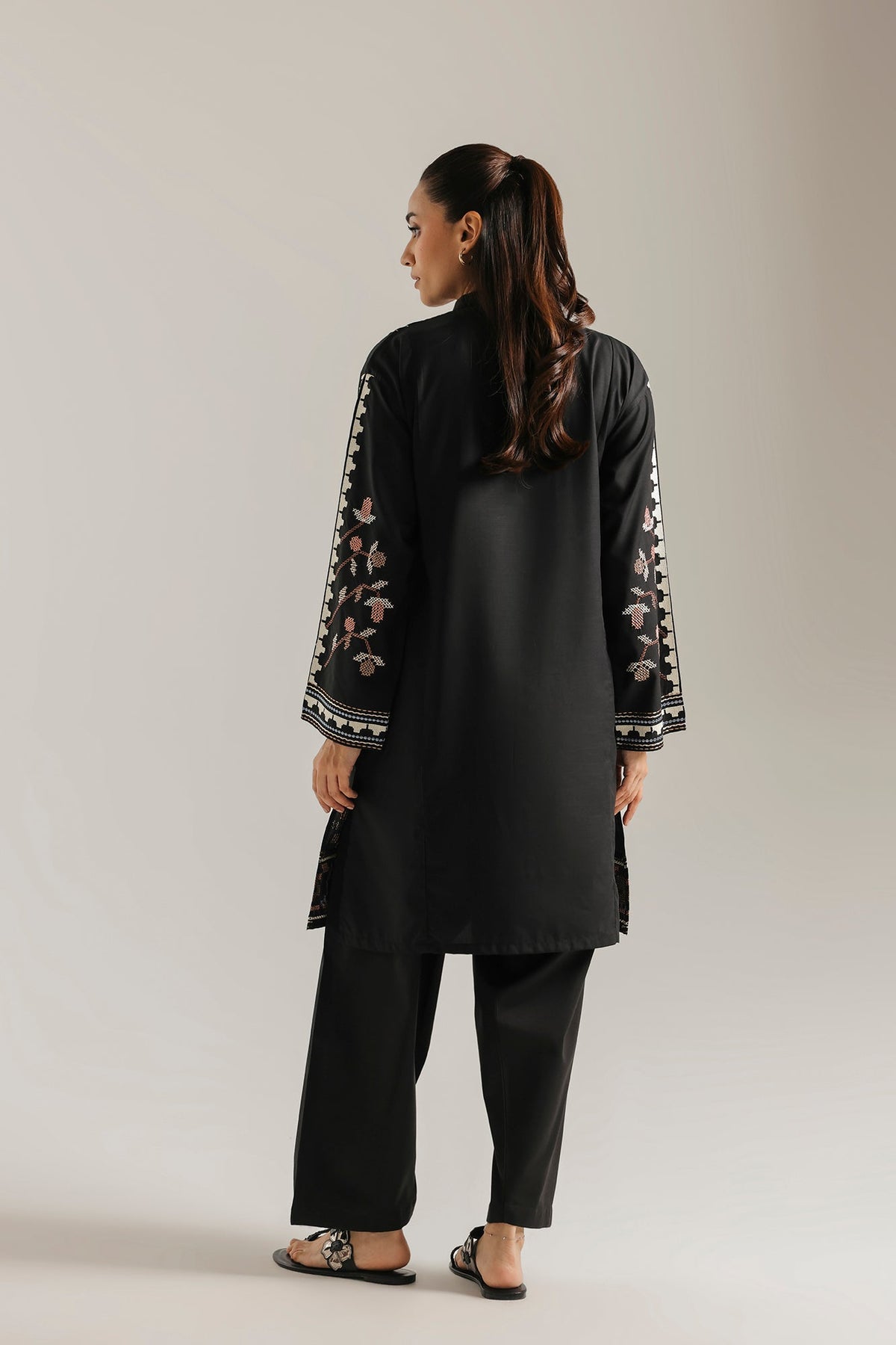 EMBROIDERED SHIRT (E9440-102-902)