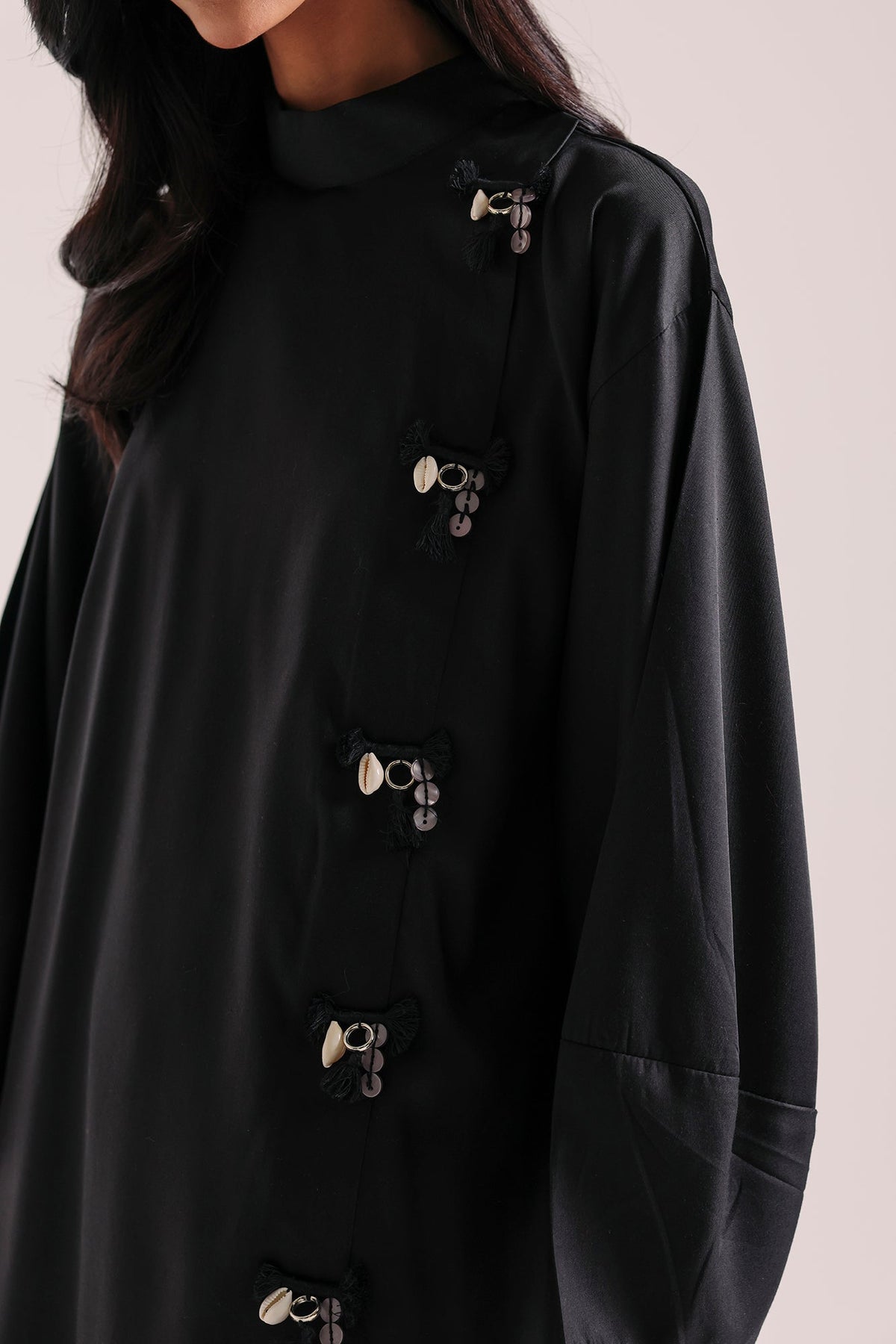 EMBROIDERED SUIT (E9452-102-902)