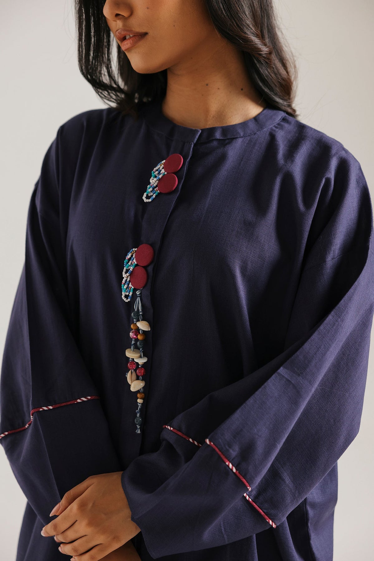 EMBROIDERED SUIT (E9485-102-622)