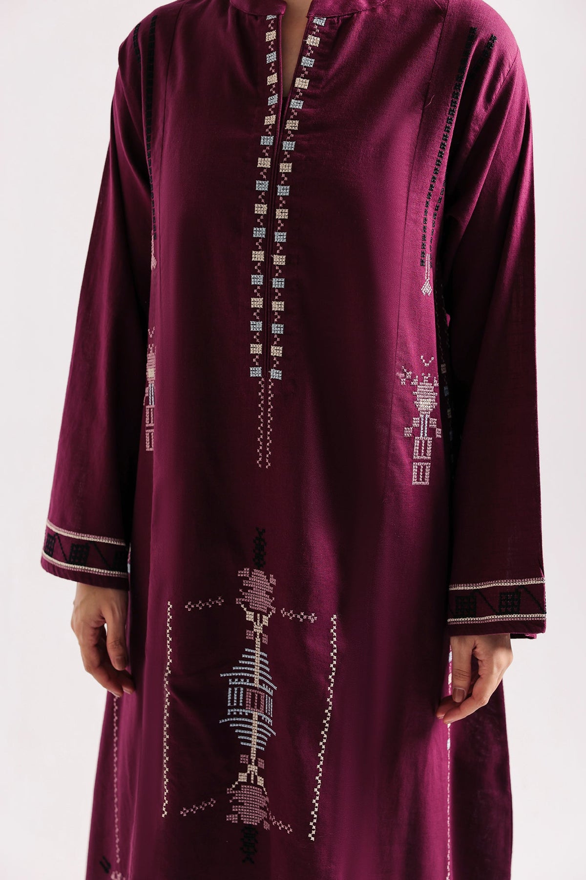 EMBROIDERED DRESS (E9488-102-516)