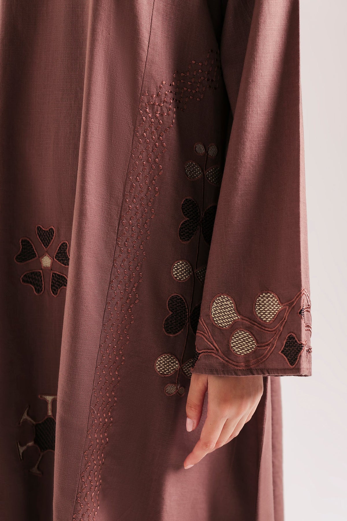 EMBROIDERED DRESS (E9489-102-803)