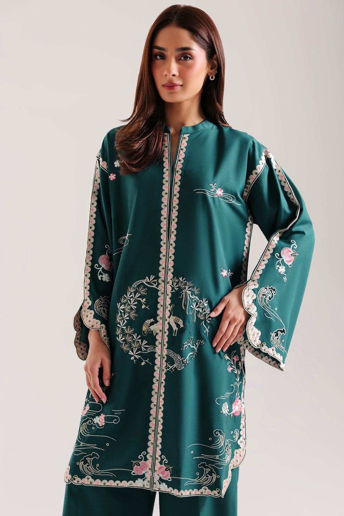 EMBROIDERED SUIT (E9496-102-602)