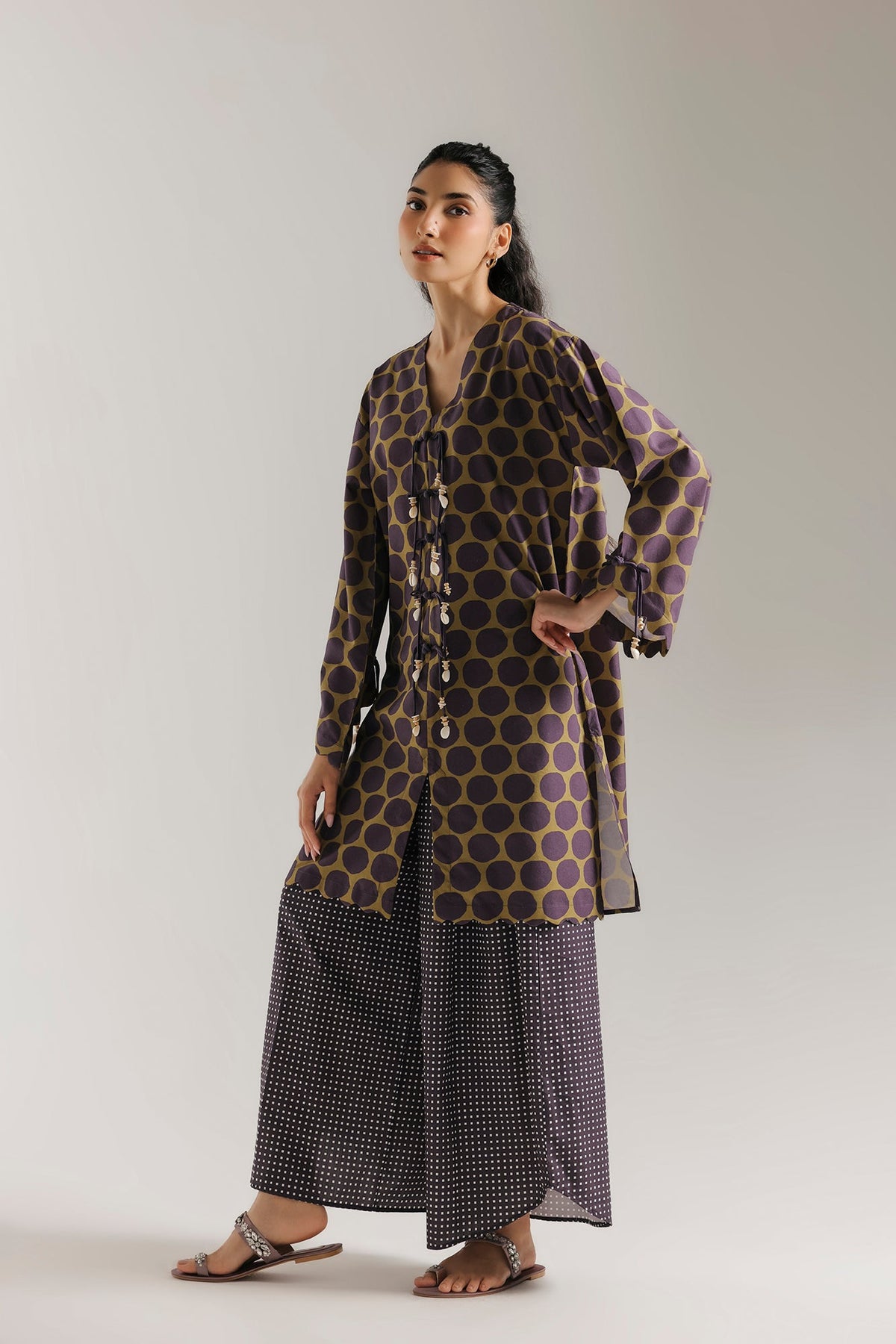 EMBROIDERED SUIT (E9505-102-123)