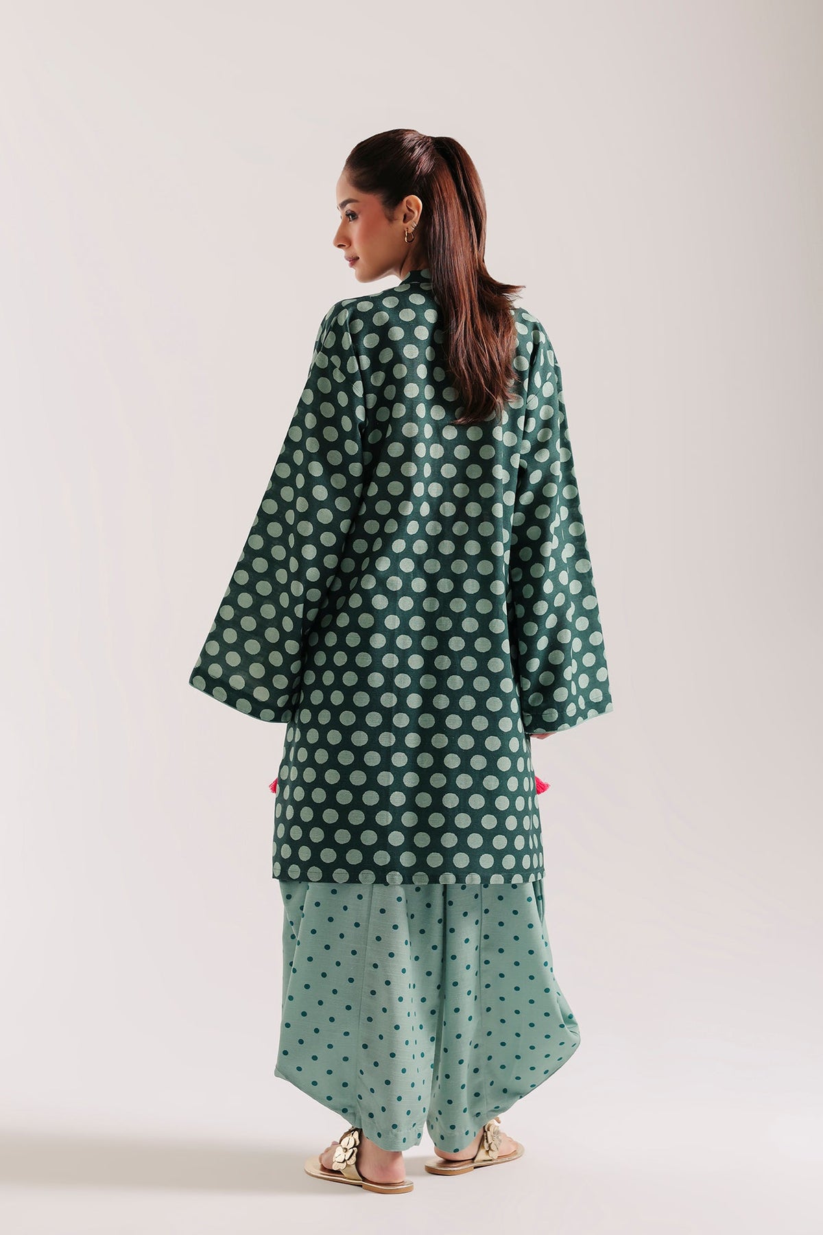 EMBROIDERED SUIT (E9510-102-706)