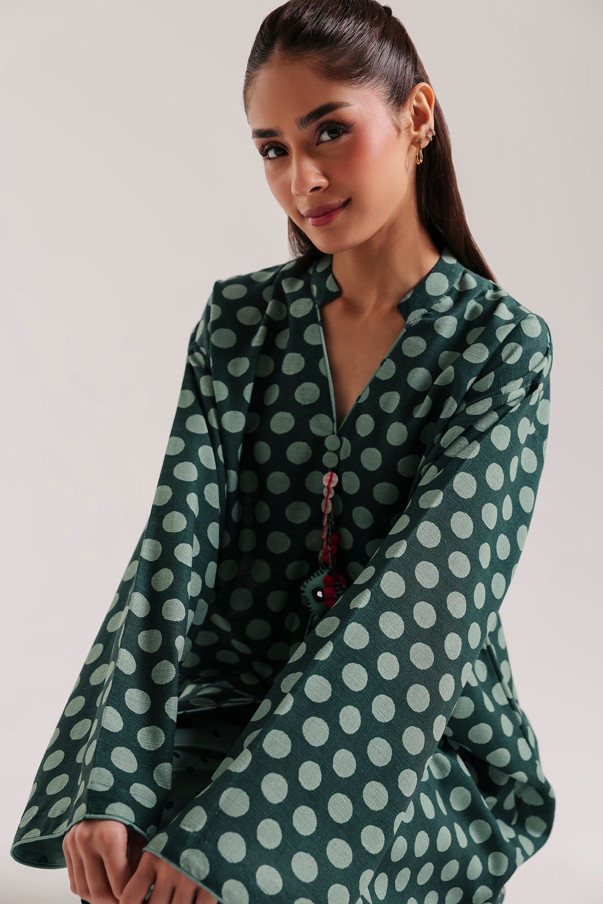 EMBROIDERED SUIT (E9510-102-706)
