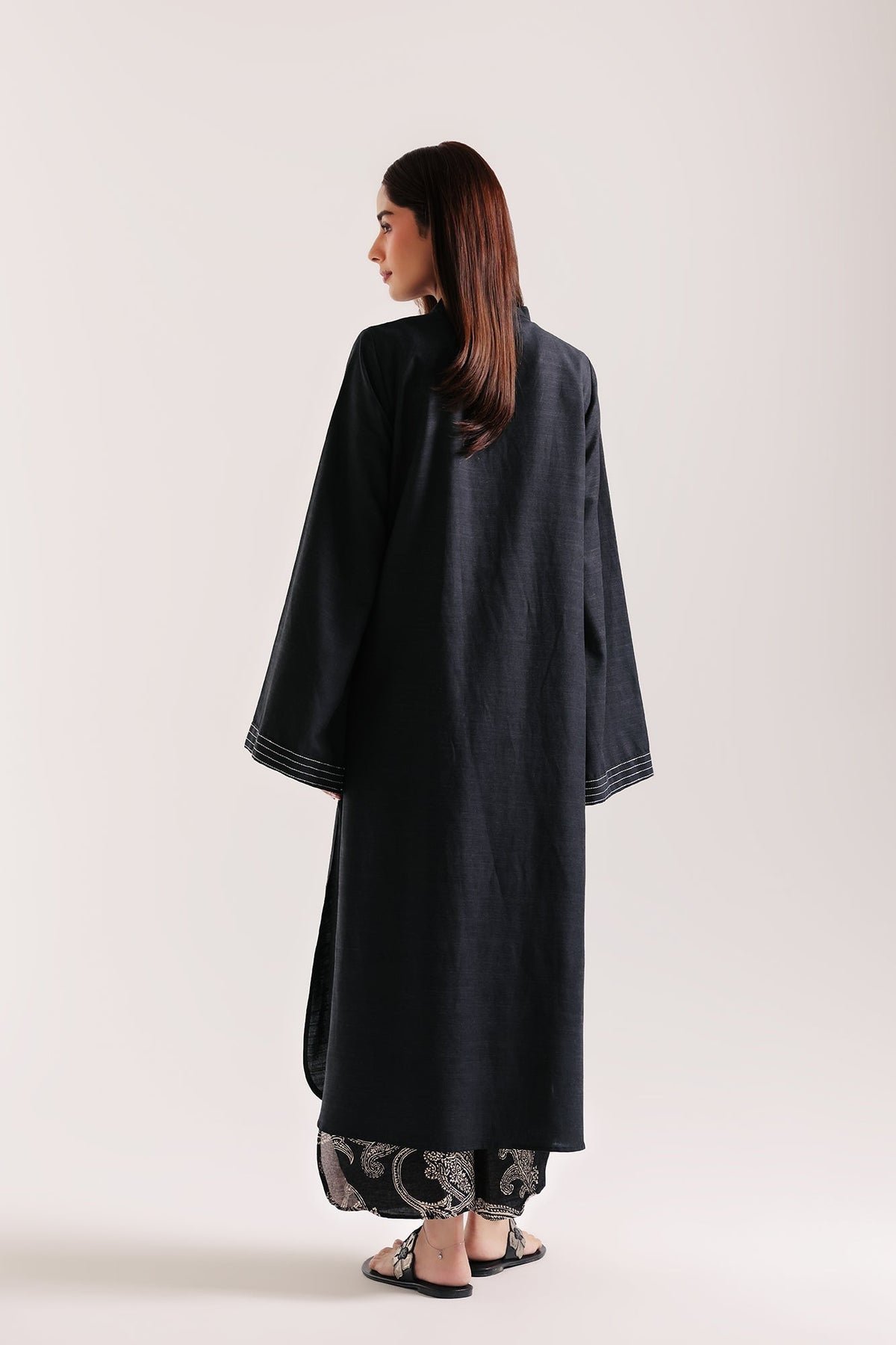 EMBROIDERED SUIT (E9514-102-902)