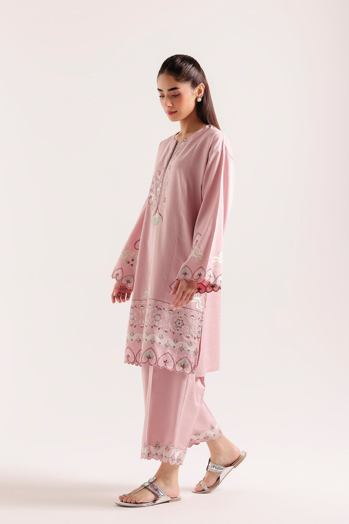 EMBROIDERED SUIT (E9524-102-424)