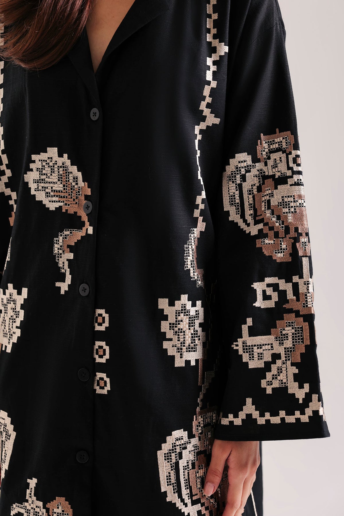 EMBROIDERED SUIT (E9532-102-902)