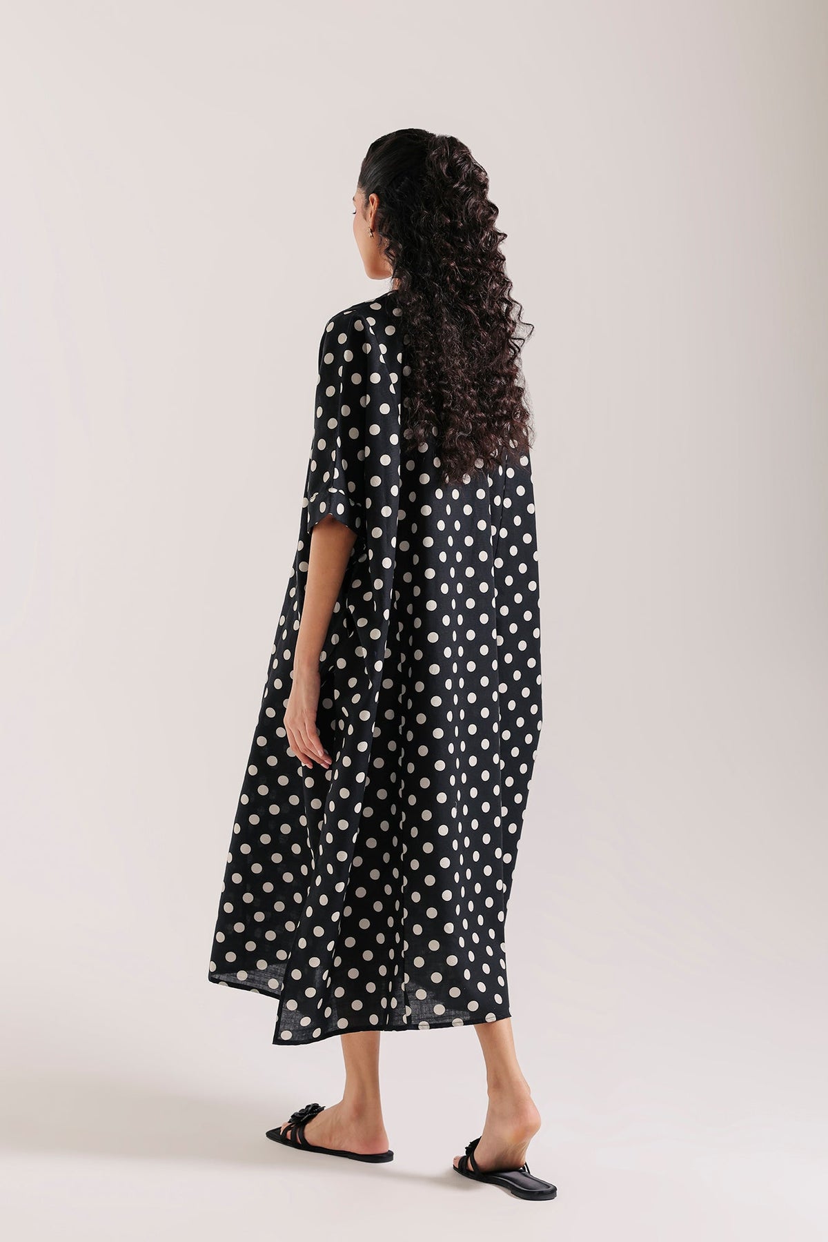 EMBROIDERED DRESS (E9537-102-902)