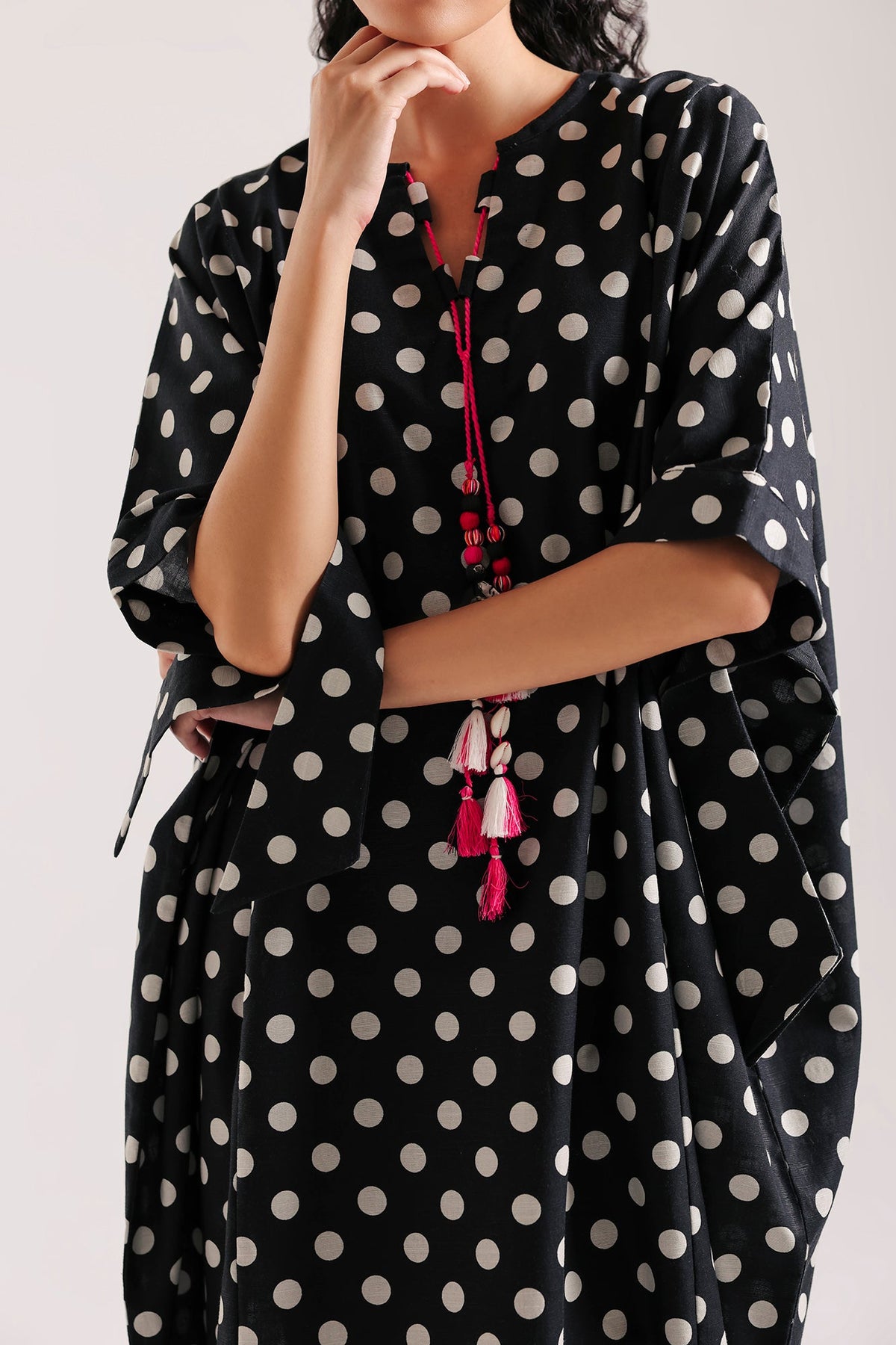 EMBROIDERED DRESS (E9537-102-902)