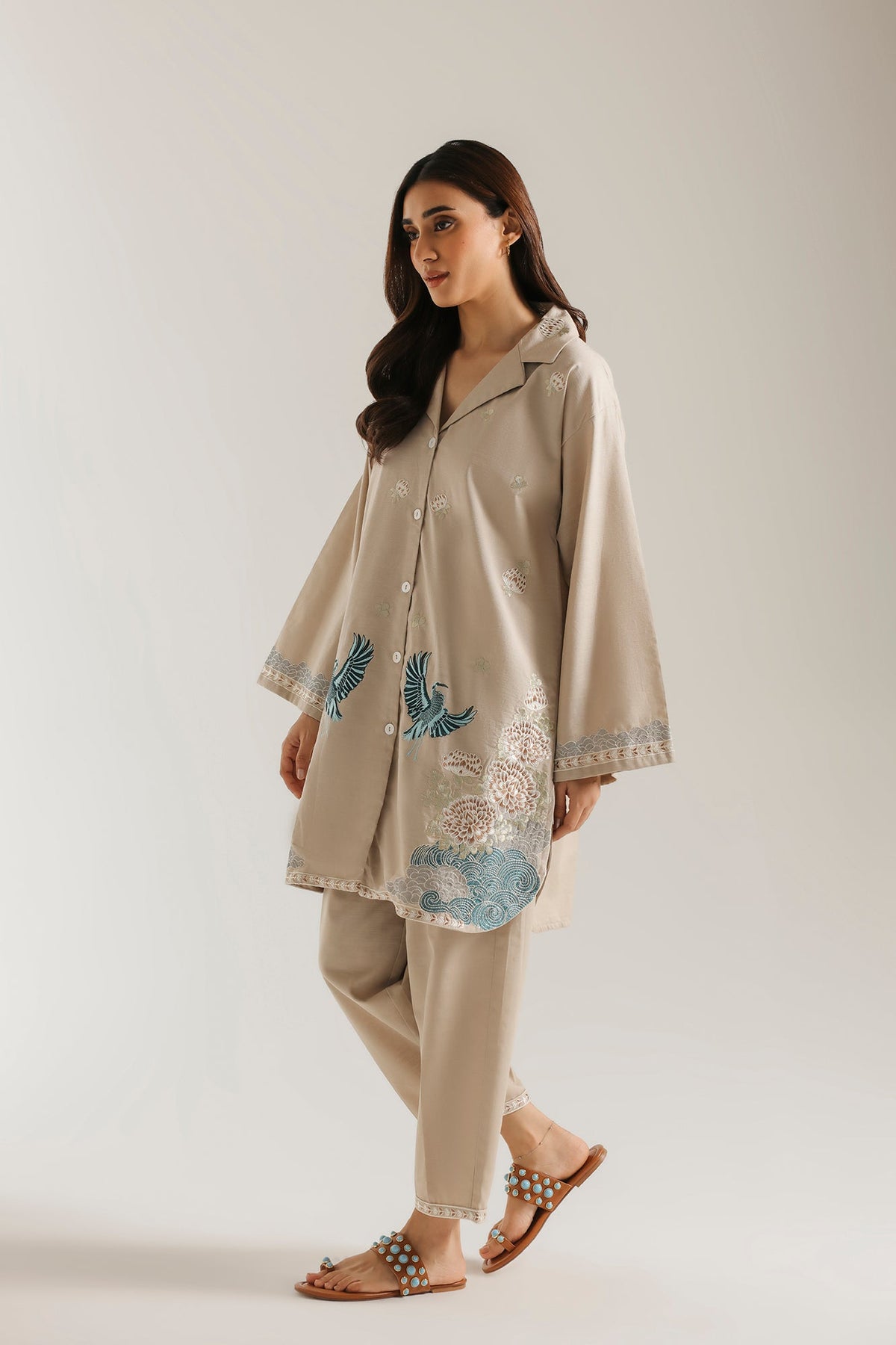 EMBROIDERED SUIT (E9543-102-006)