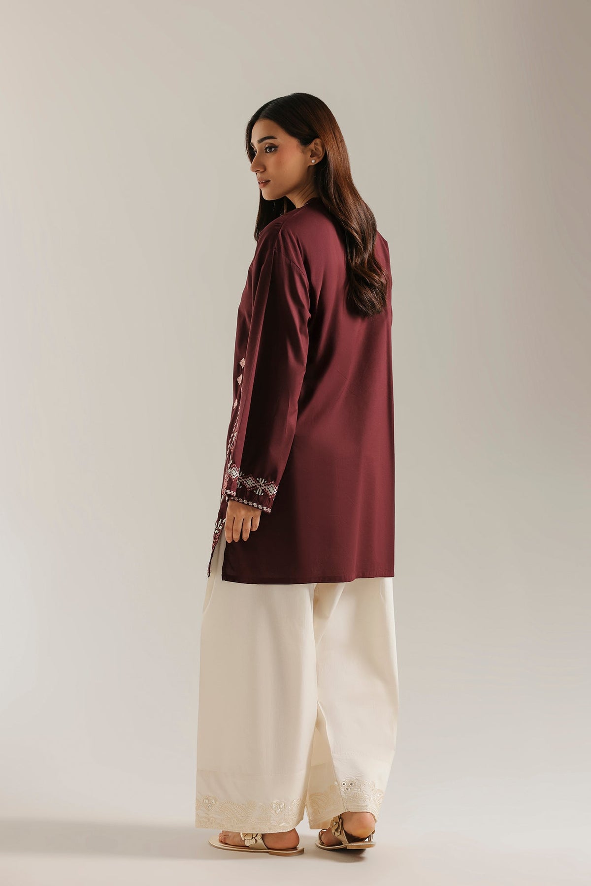 EMBROIDERED KURTI (E9607-102-403)