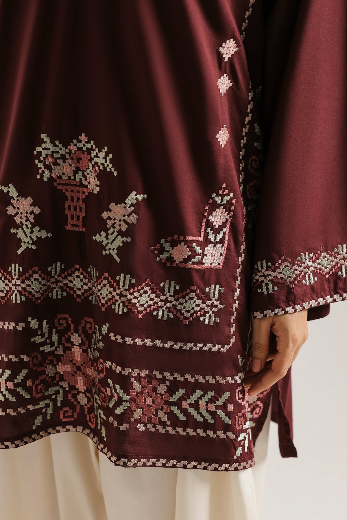 EMBROIDERED KURTI (E9607-102-403)