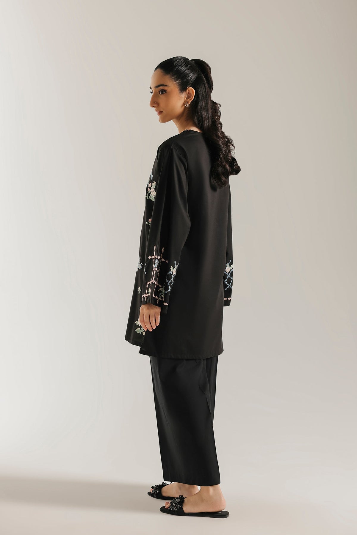 EMBROIDERED KURTI (E9608-102-902)
