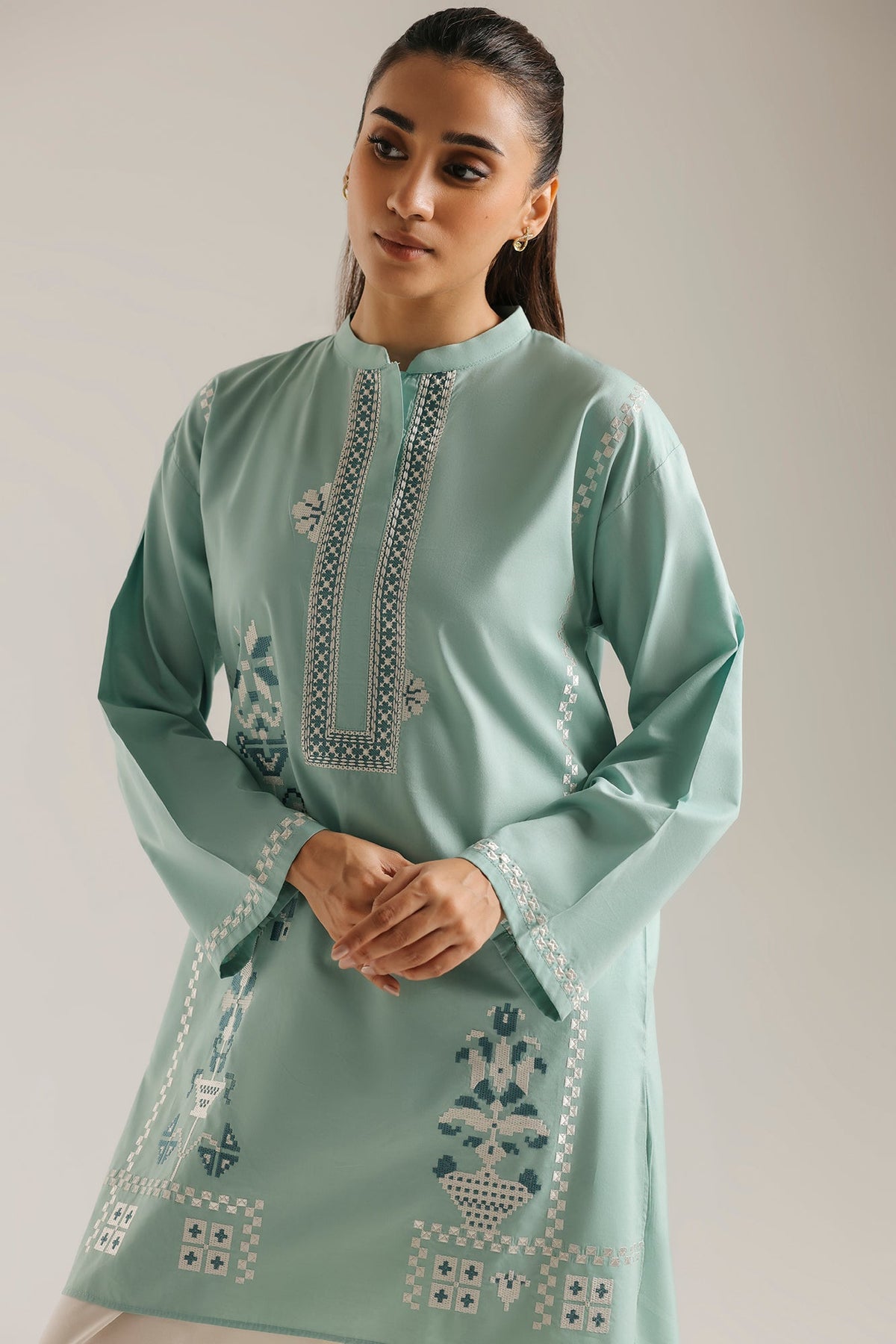 EMBROIDERED KURTI (E9610-102-716)