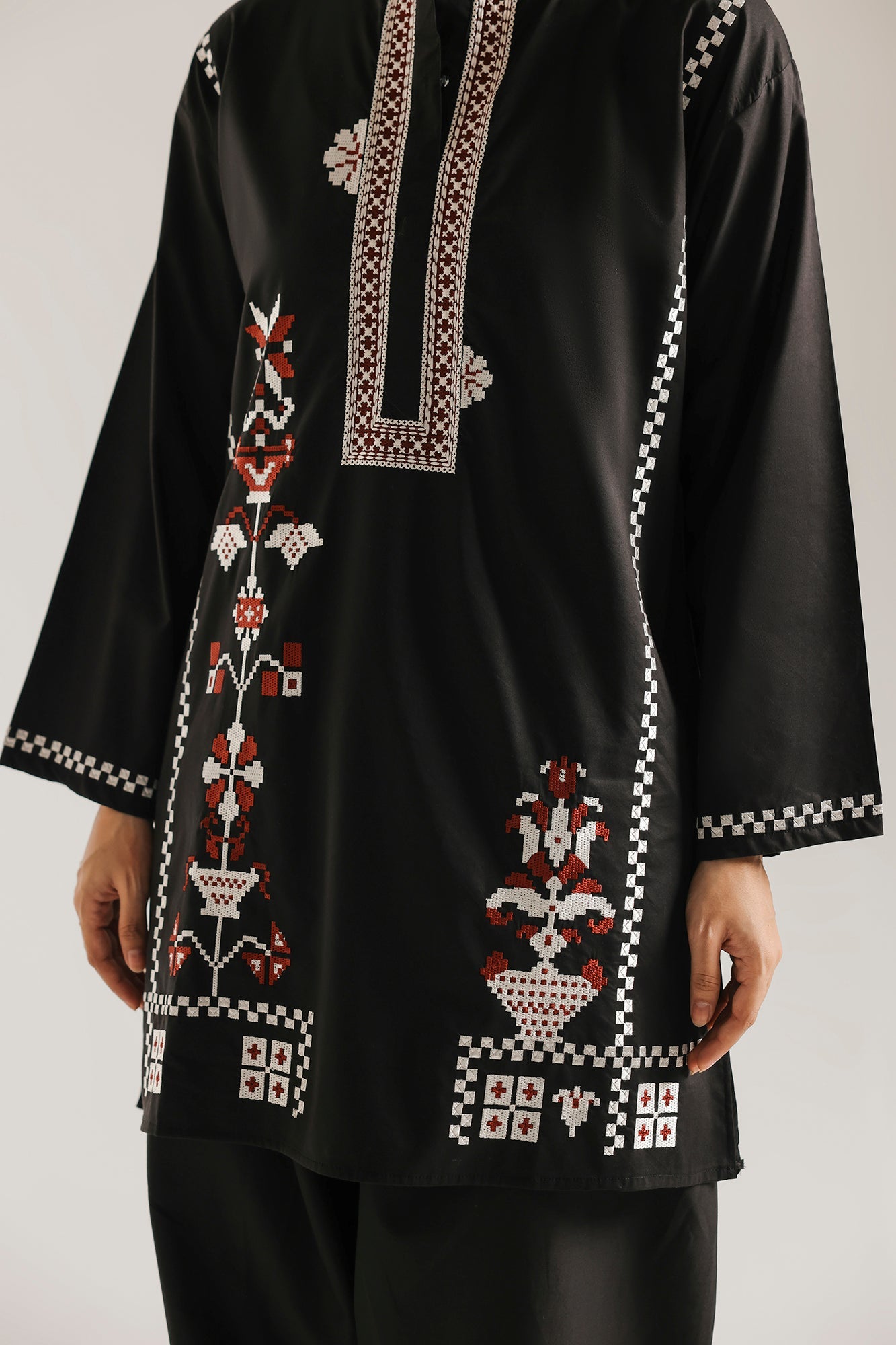 EMBROIDERED KURTI (E9610-102-901)