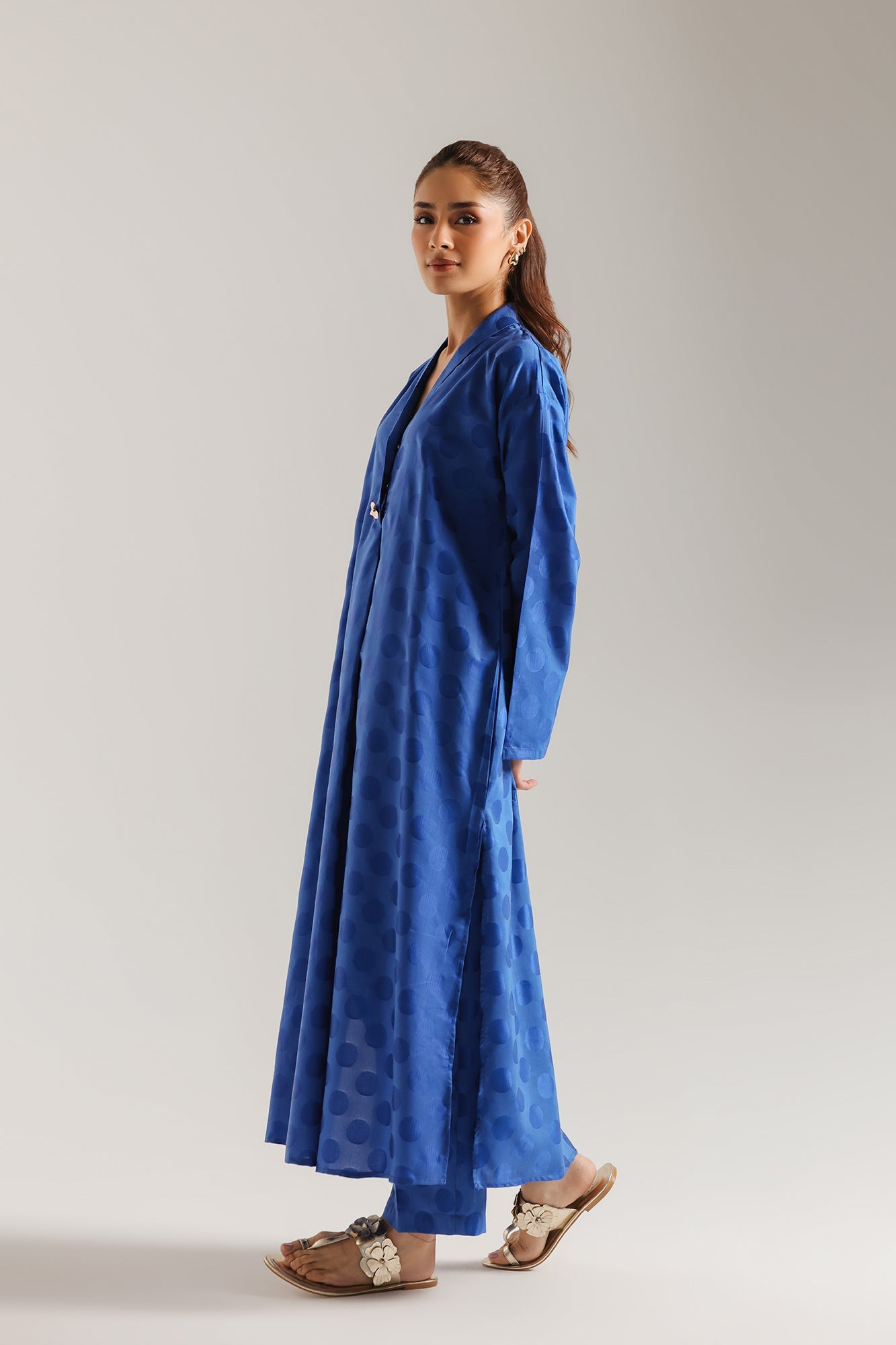 EMBROIDERED SUIT (E9647-102-625)