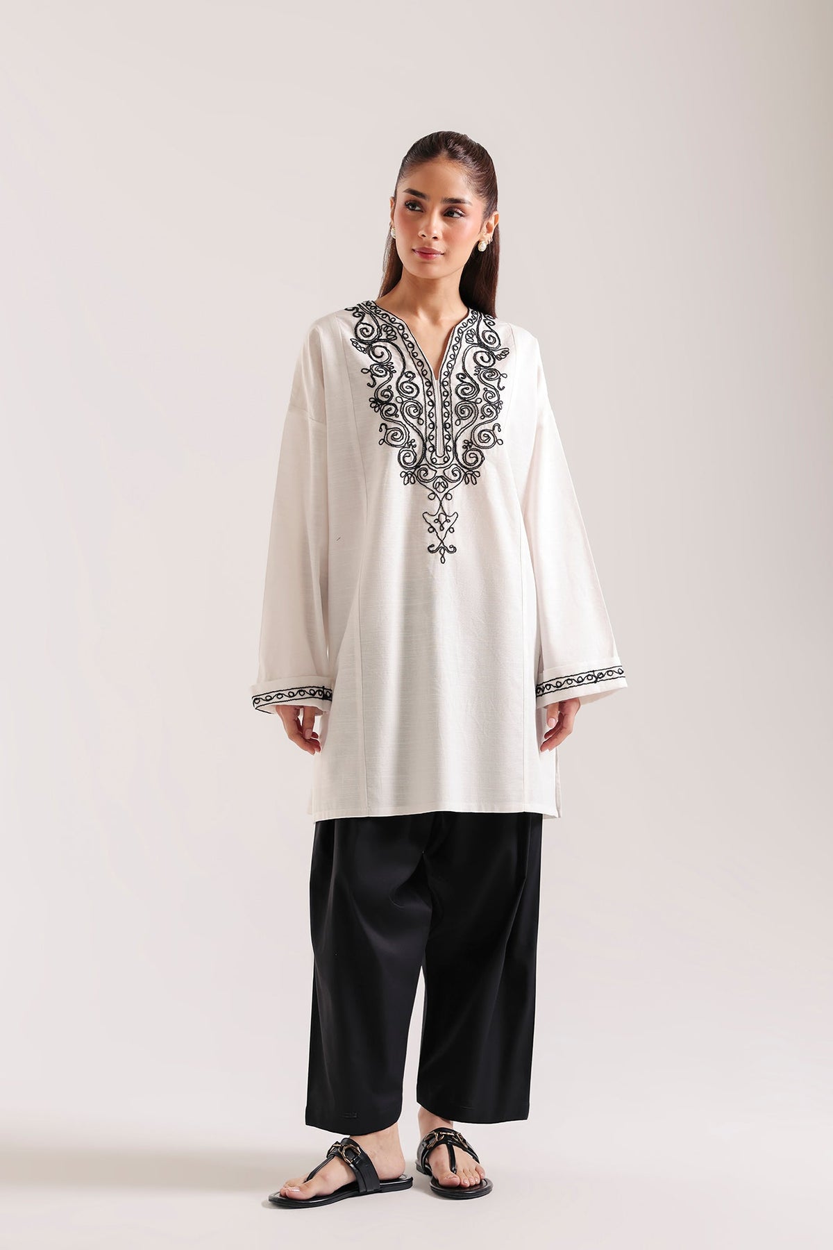 EMBROIDERED KURTI (E9697-102-001)