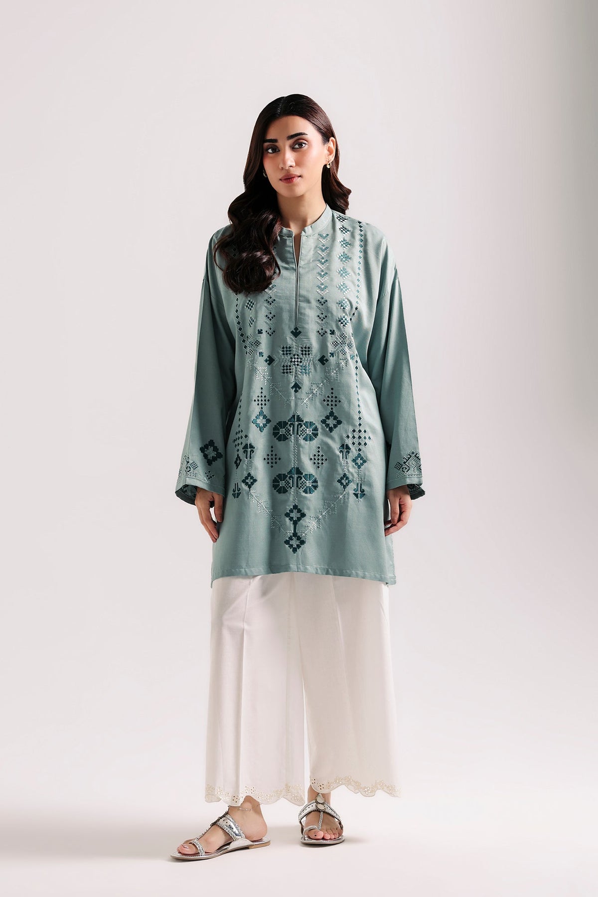 EMBROIDERED KURTI (E9699-102-718)