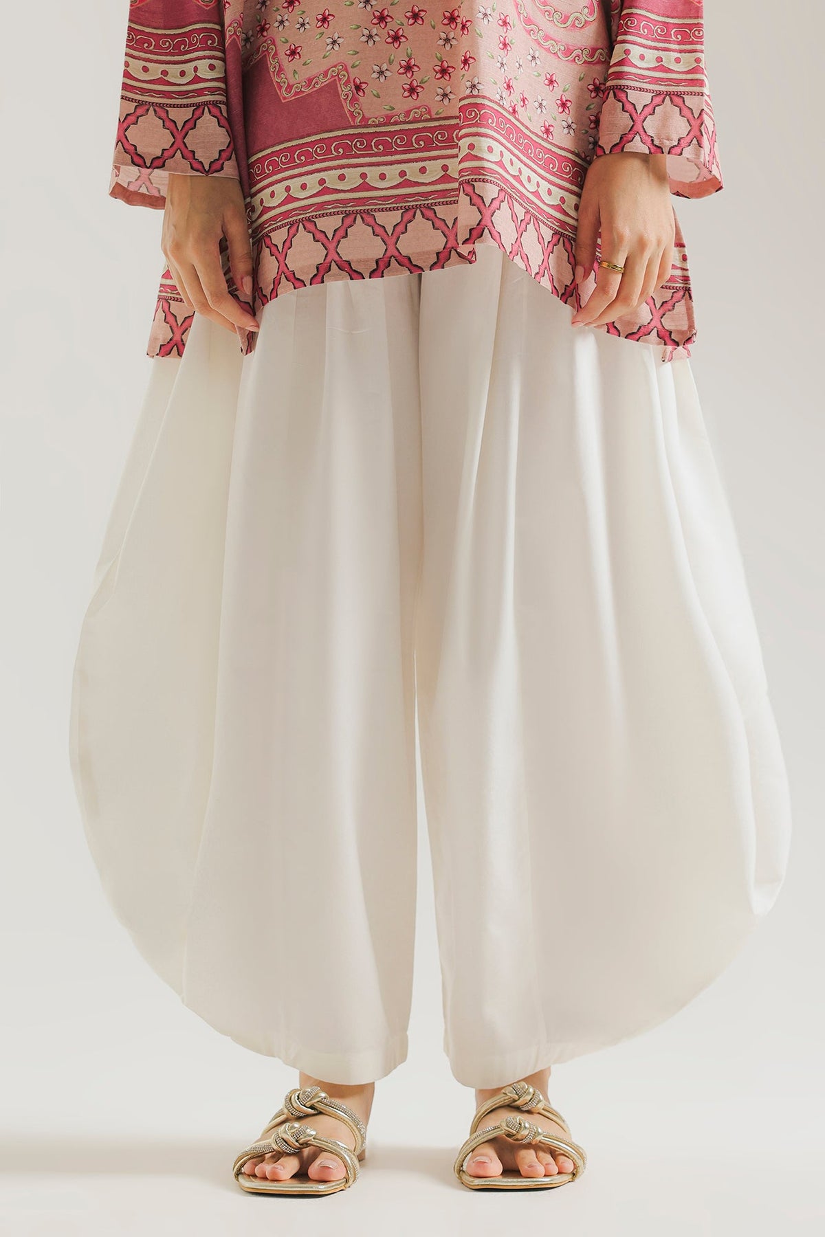 TROUSER (E9740-102-001)