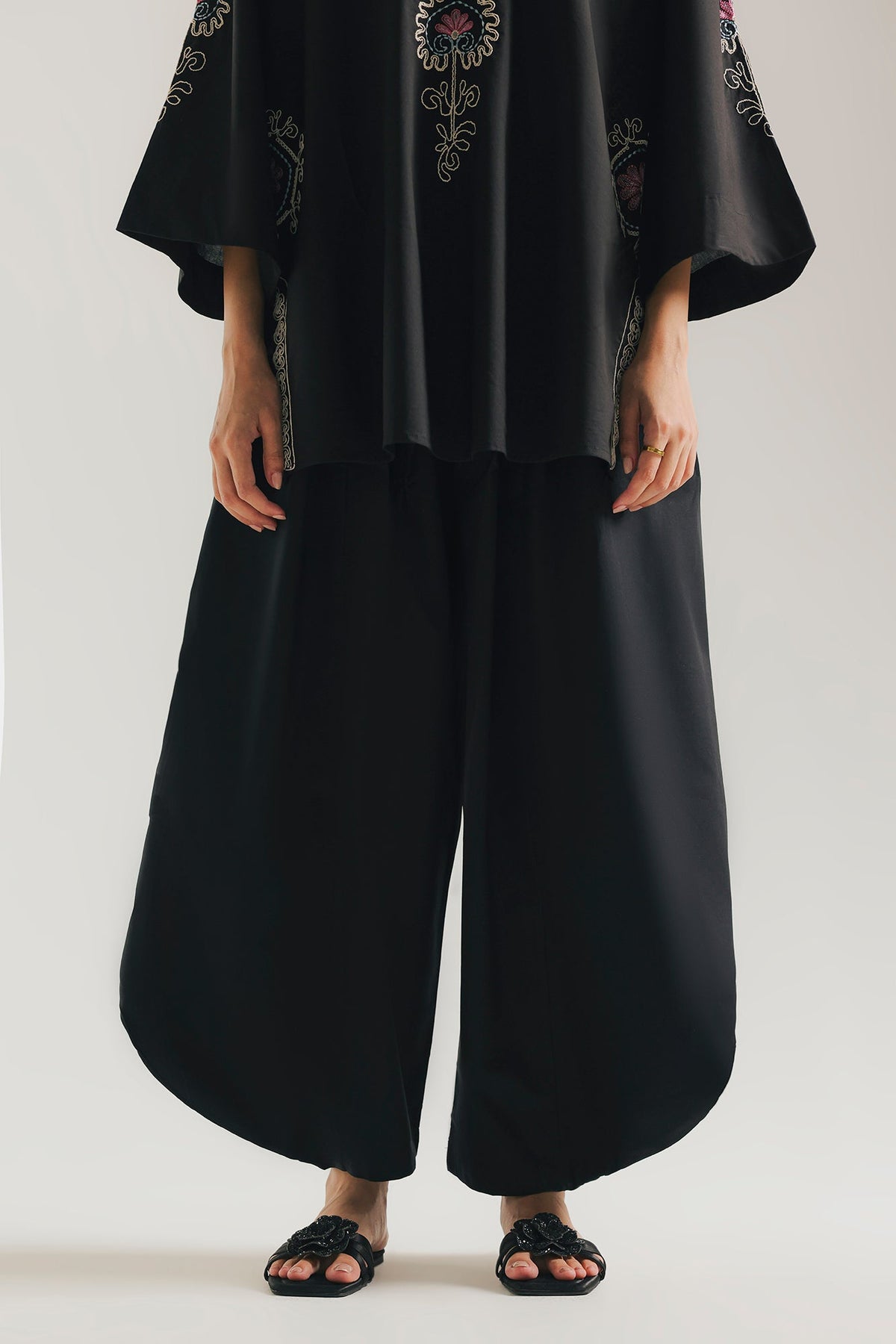 TROUSER (E9740-102-902)