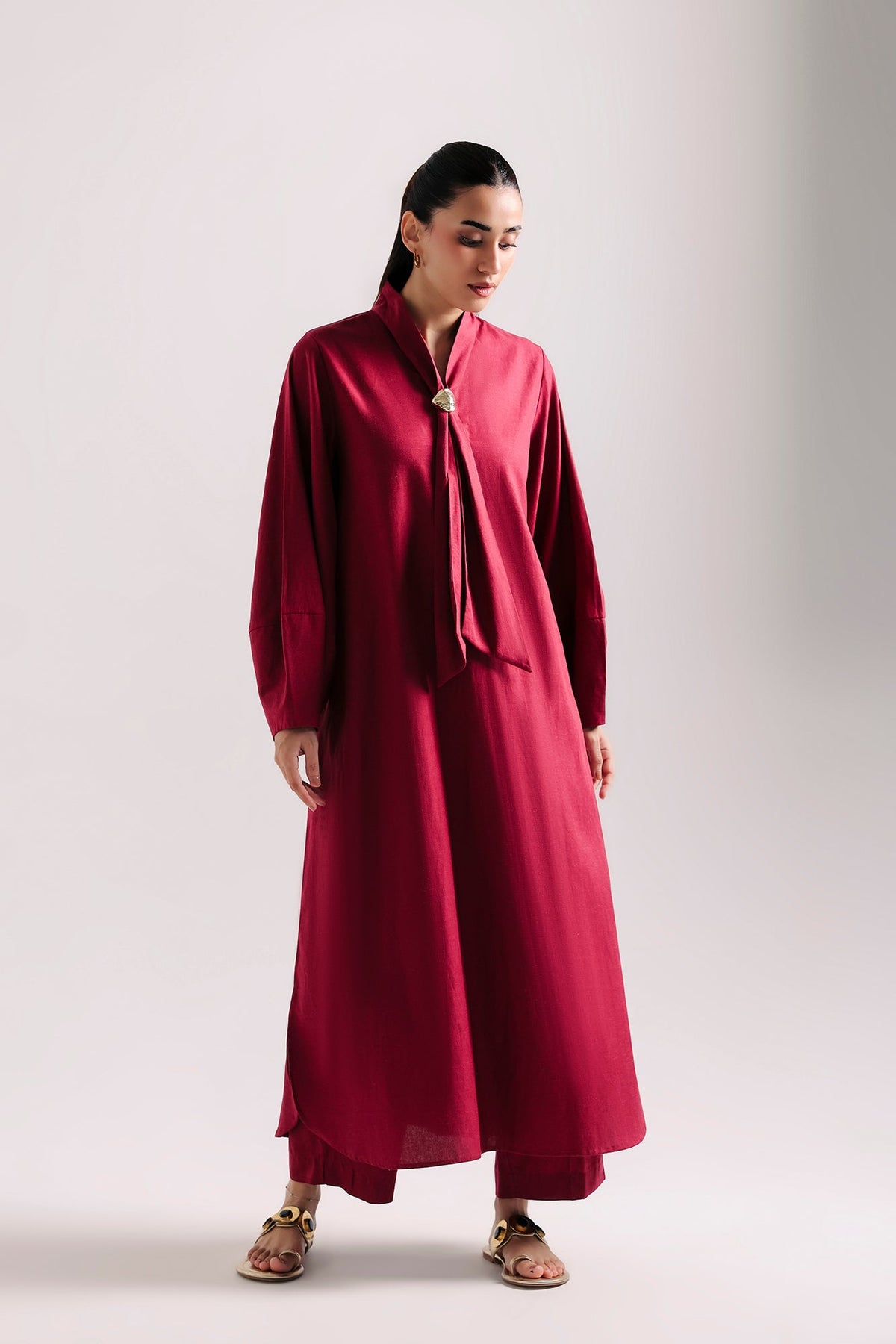 EMBROIDERED SUIT (E9762-102-305)