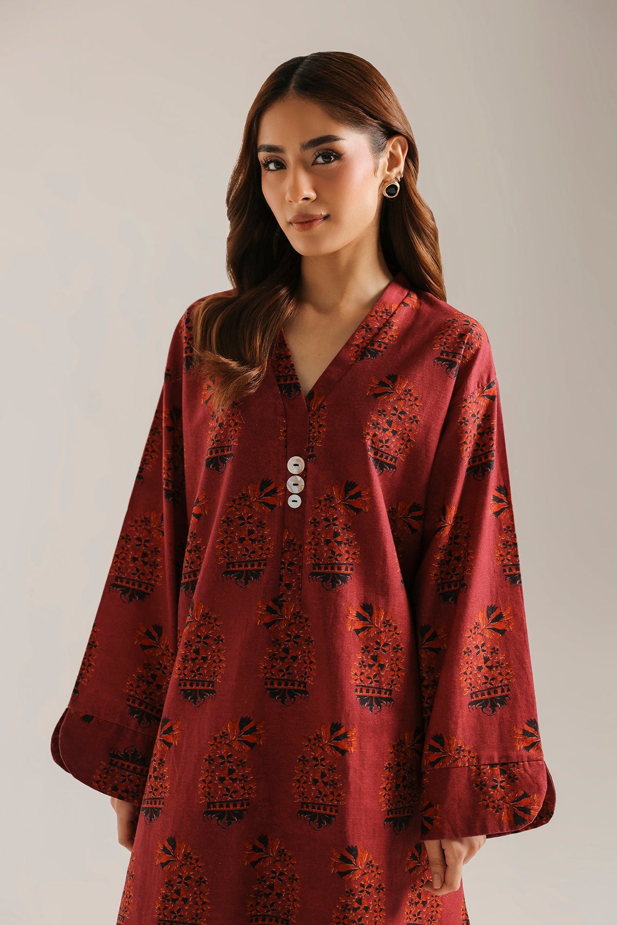 EMBROIDERED SUIT (E9807-102-405)