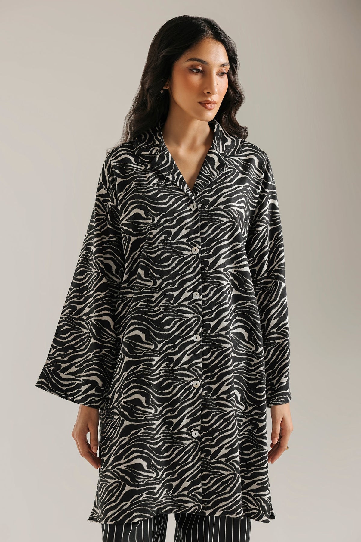 PRINTED SUIT (E9831-102-001)