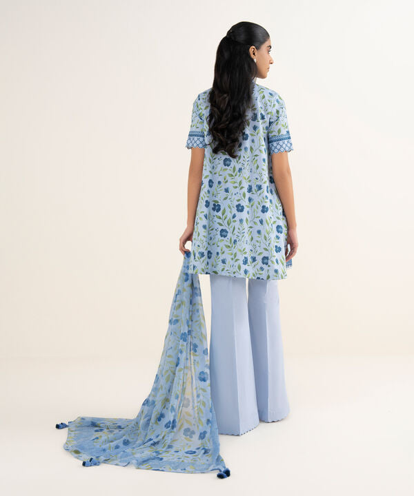 3 Piece - Embroidered Lawn Suit