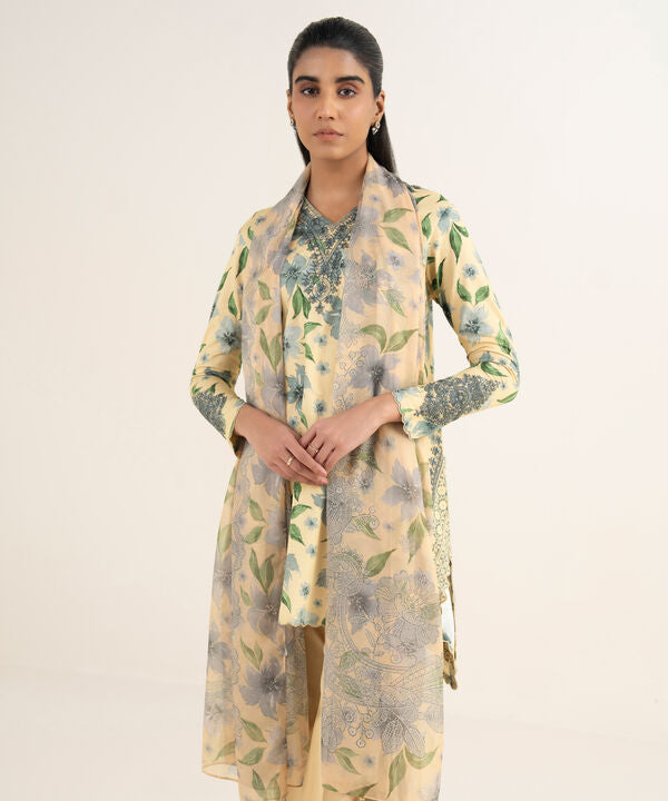 3 Piece - Embroidered Lawn Suit