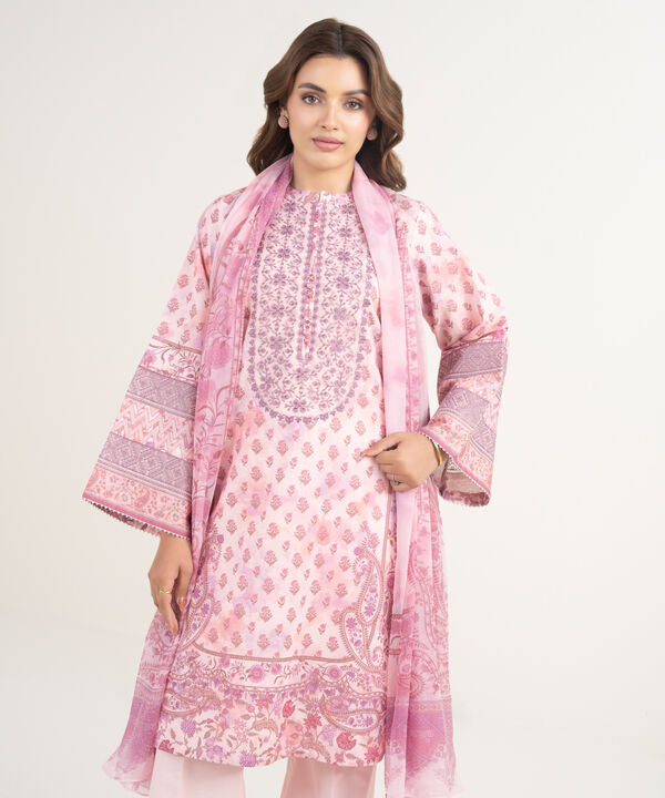 3 Piece - Embroidered Lawn Suit
