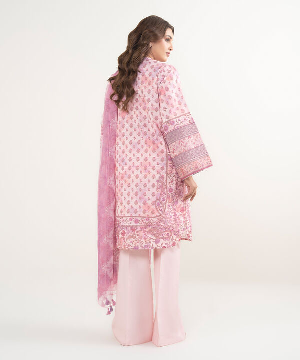 3 Piece - Embroidered Lawn Suit