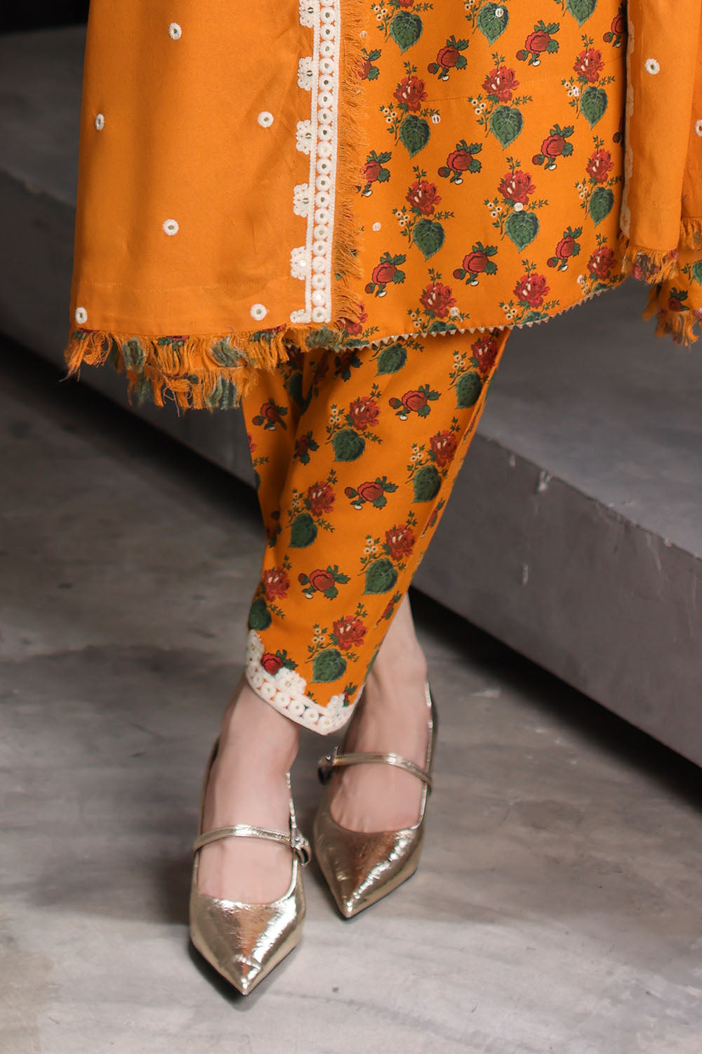 3 Piece Embroidered Printed Karandi Suit with Embroidered Karandi Dupatta