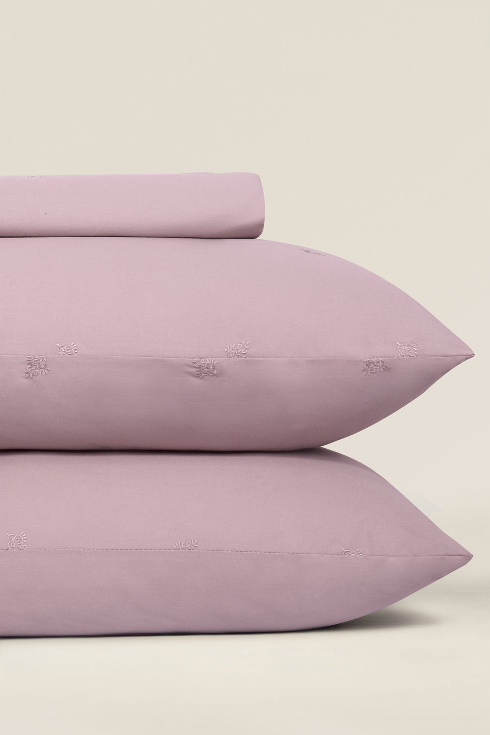 Es-04 Dyed Embroidered Sheet Set