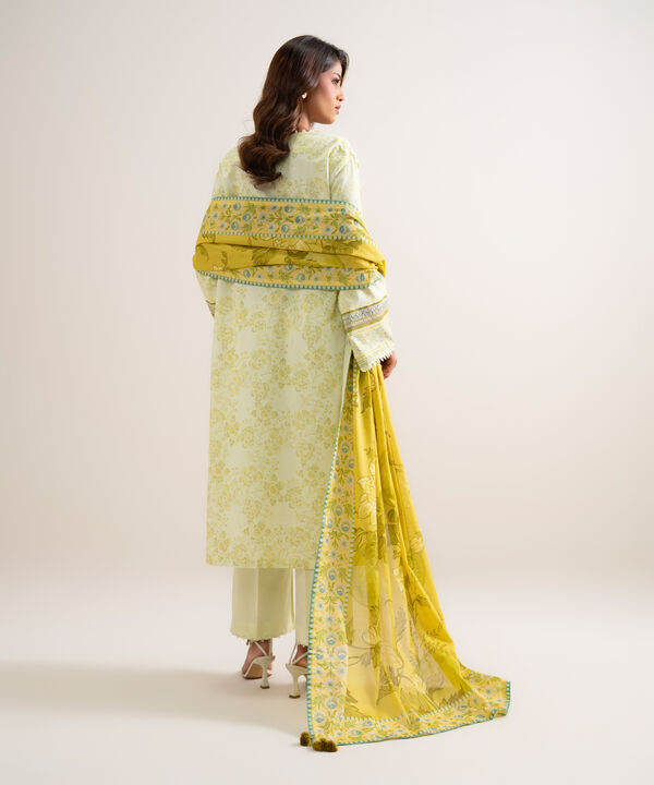 3 Piece - Embroidered Lawn Suit