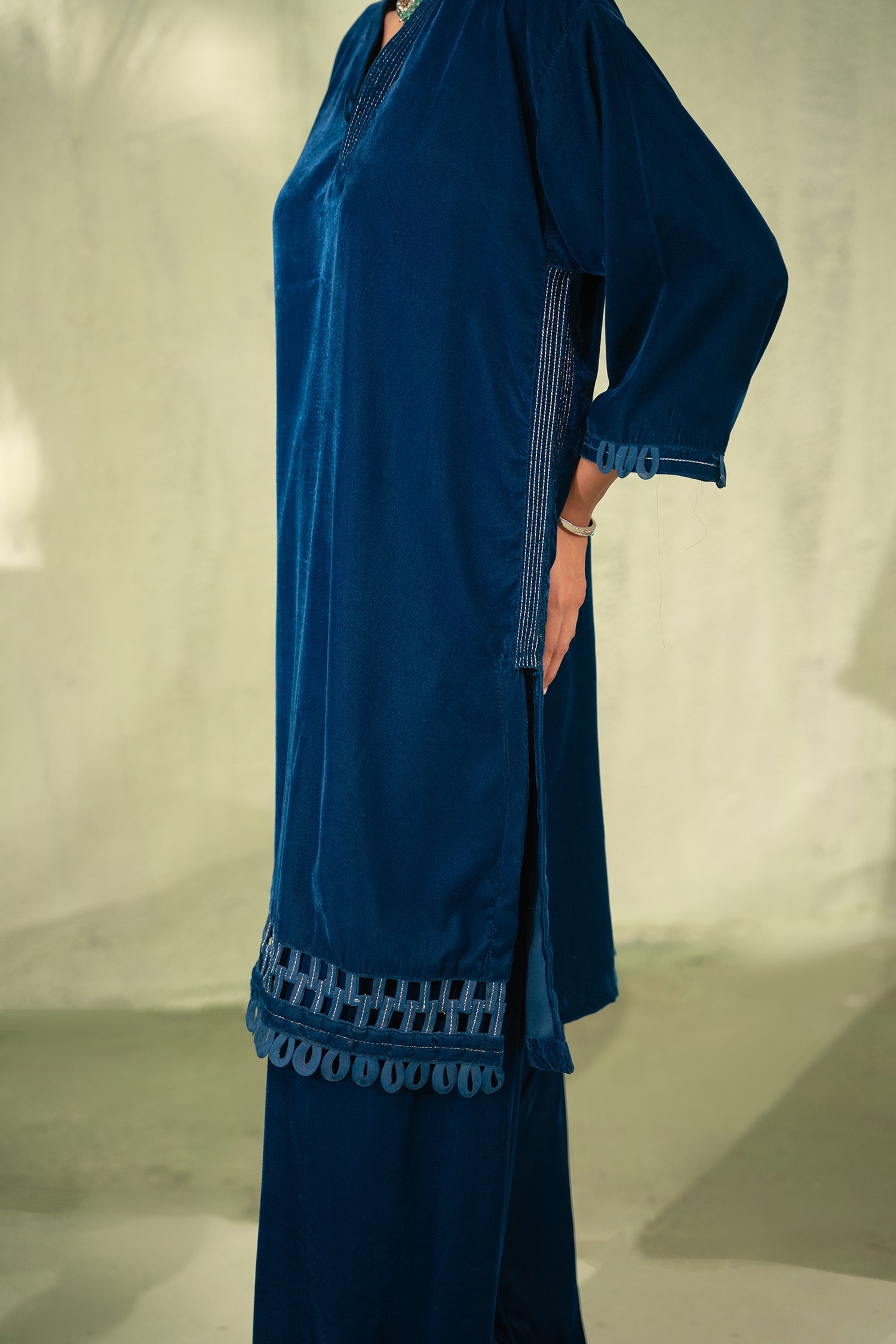 https://cdn.shopify.com/s/files/1/0663/9616/0233/files/EgyptianBlue_7.jpg?v=1763030330