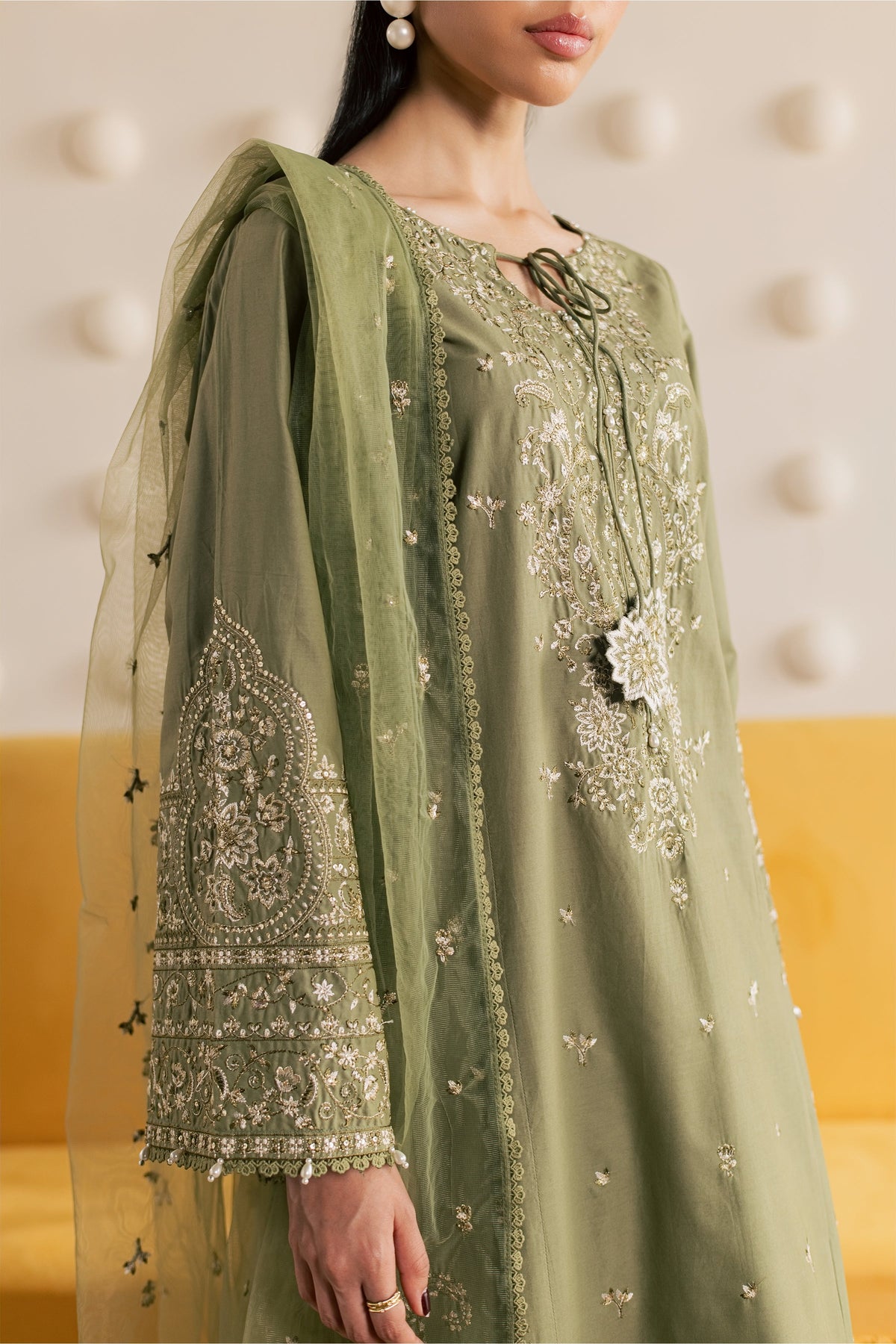 Eiran 3Pc - Embroidered Cambric Pret