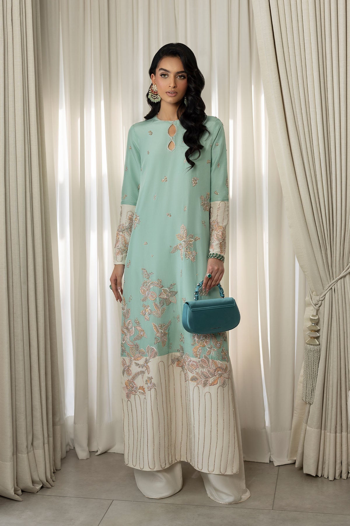 Mint Bloom