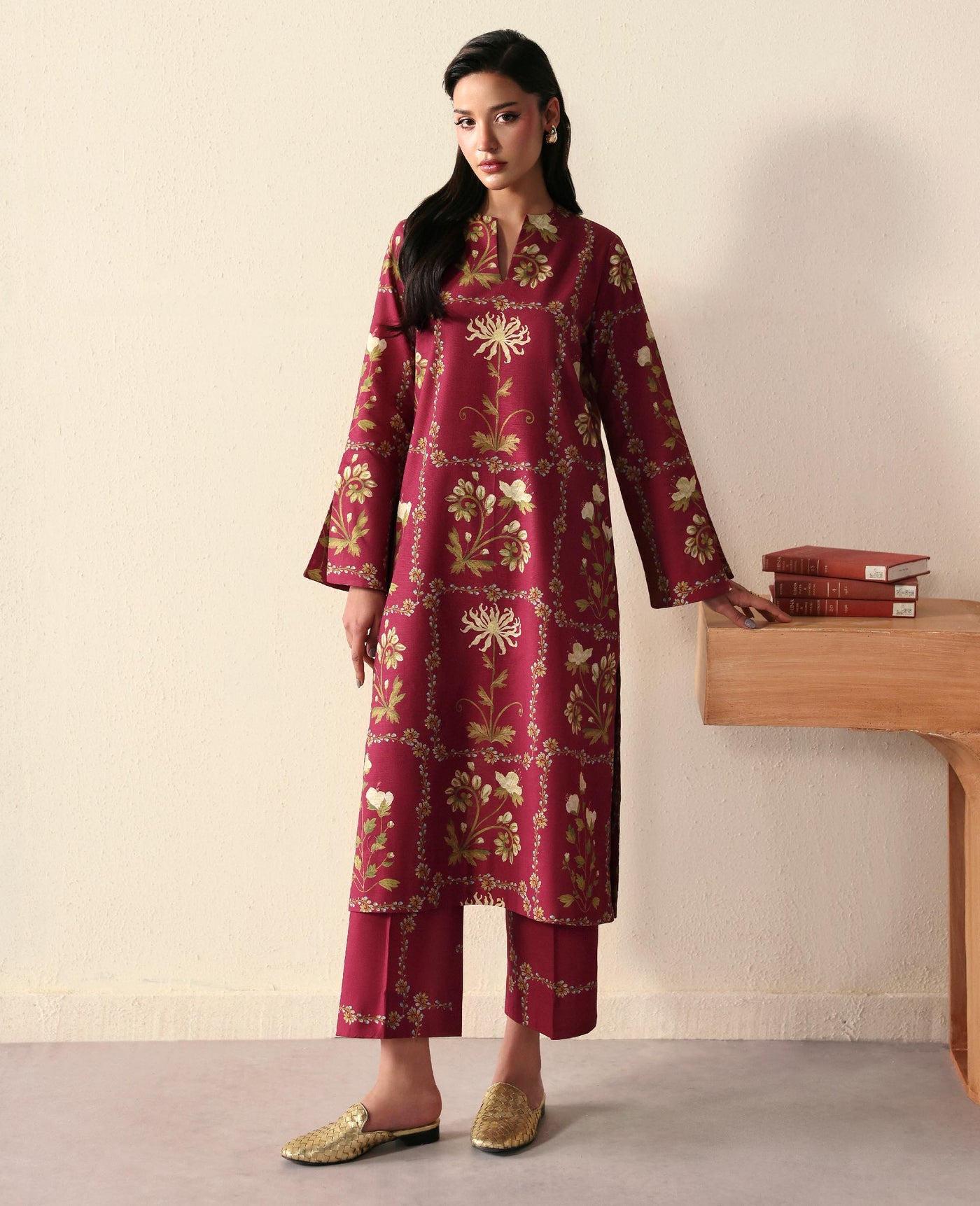 https://cdn.shopify.com/s/files/1/0264/6795/8858/files/Elia_1_bda15096-b7a9-4b79-8373-a1311c5931fa.jpg?v=1765282624