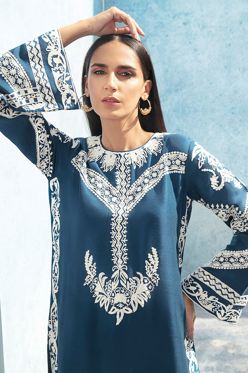 https://cdn.shopify.com/s/files/1/0612/6423/2692/products/Elisha-5.jpg?v=1752911907